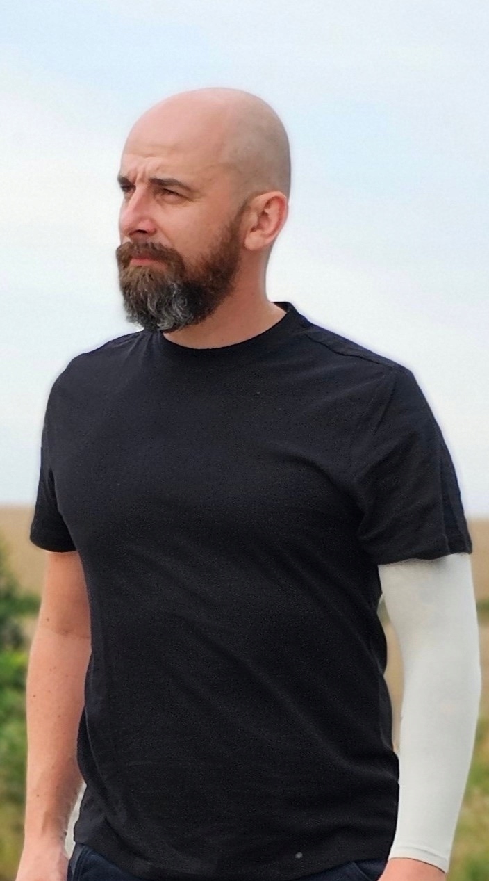 RĘKAW OCHRONNY ZAKRYWAJĄCY TATUAŻ OCHRONA UV BLACK Model B03