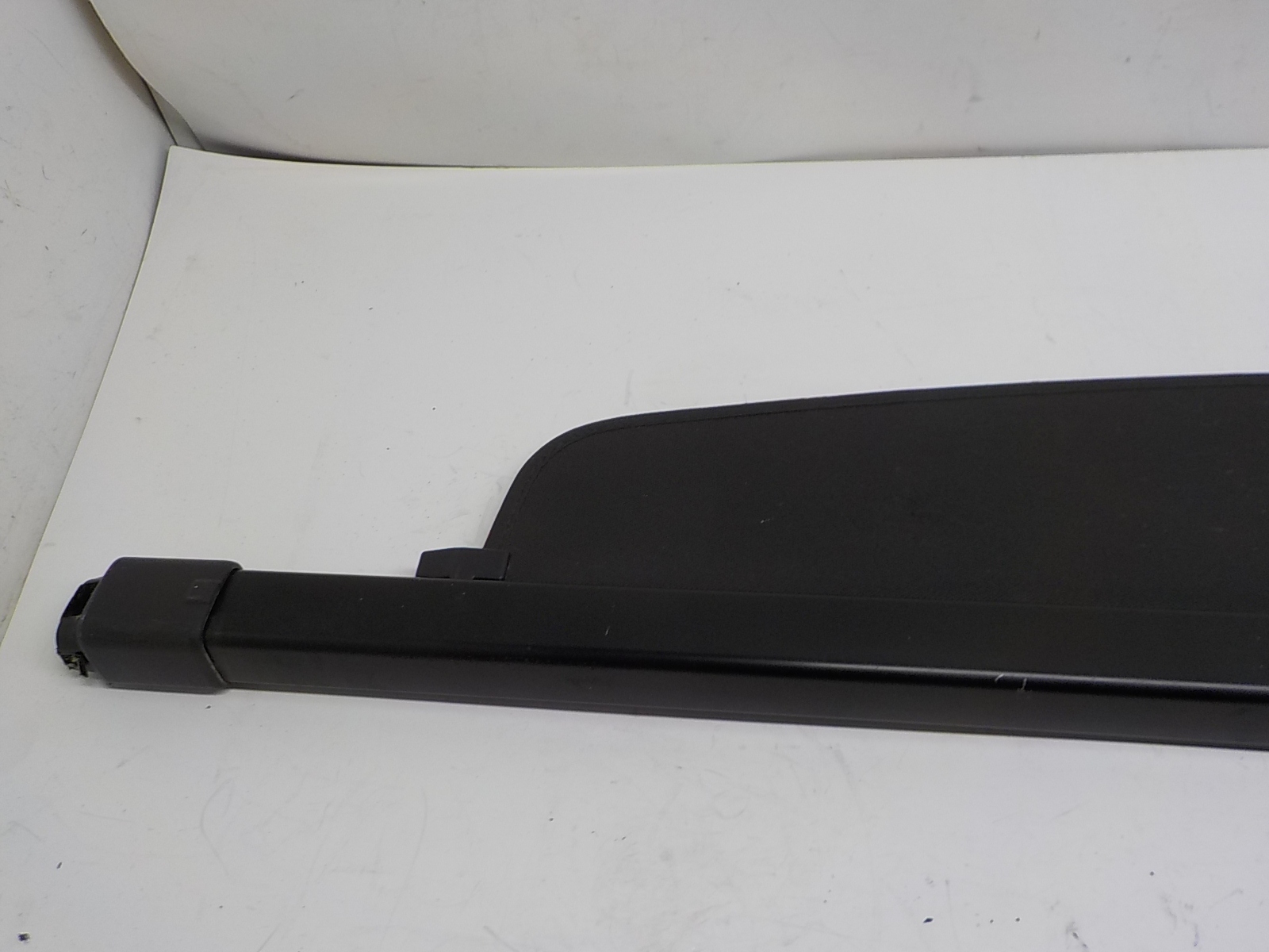 MITSUBISHI OUTLANDER II blinds boot