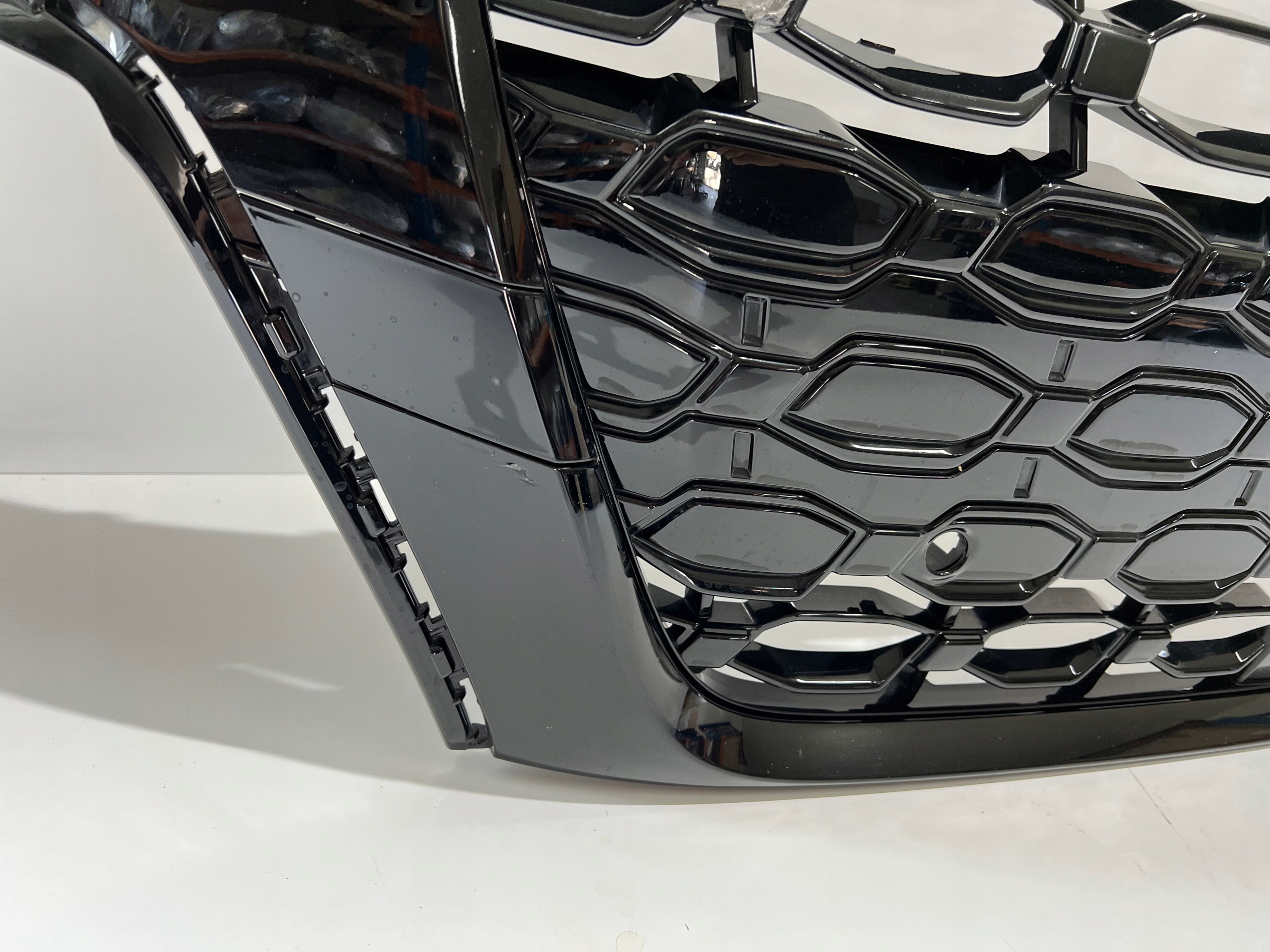 Audi 8Y0 Kühlergrill FRONTGRILL Kühlergitter 8Y0807725 - Thumbnail 3