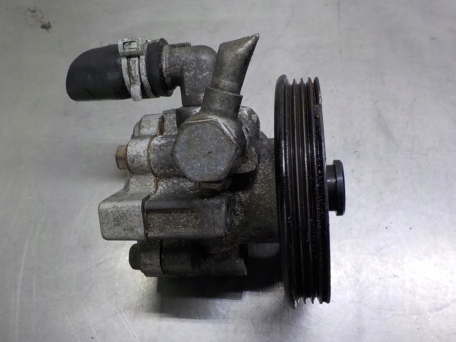 OPEL INSIGNIA 1.8 B servo pump 13258067