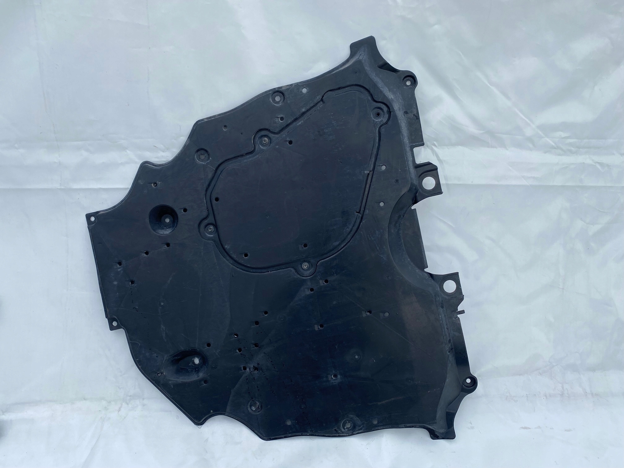 TOYOTA RAV4 V cover cover below engine 51420-42011