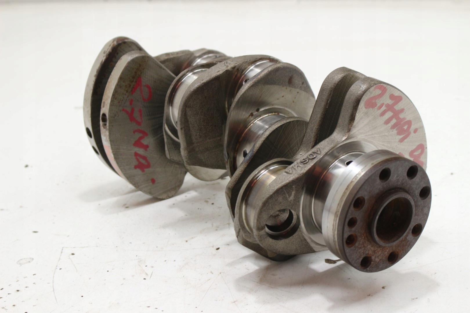 WAŁ KORBOWY 2.7 HDI PEUGEOT CITROEN JAGUAR UHZ