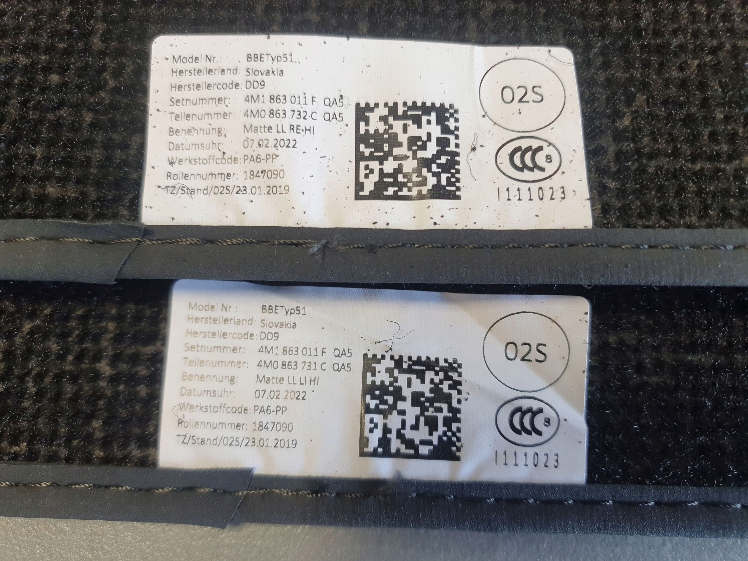 Audi Q8 mats samochodowe komplet 4M1863011F 4M1863719B