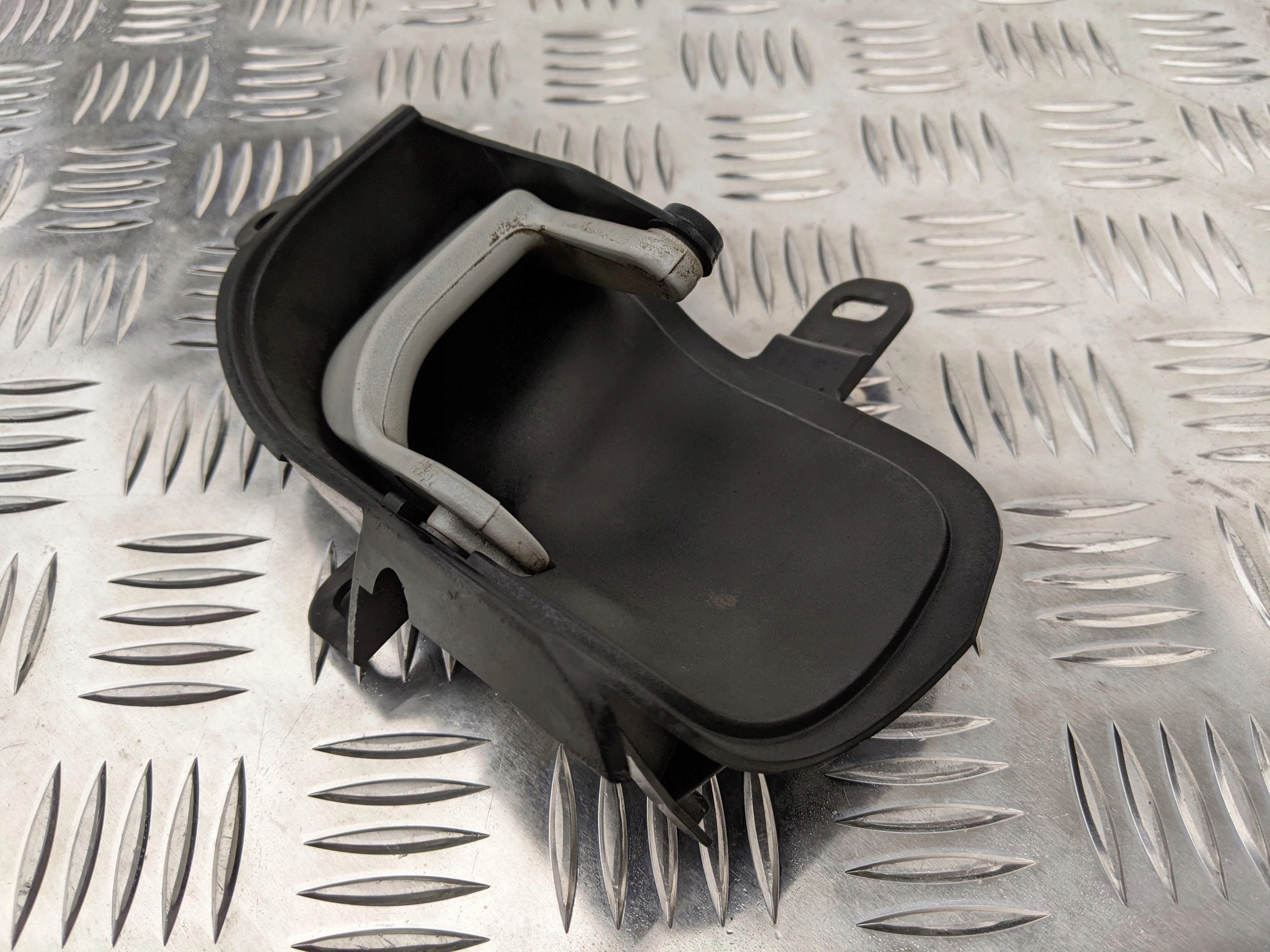 KLAMKA WEWNĘTRZNA PRAWA ORYGINAŁ SCANIA R Producent części Scania OE