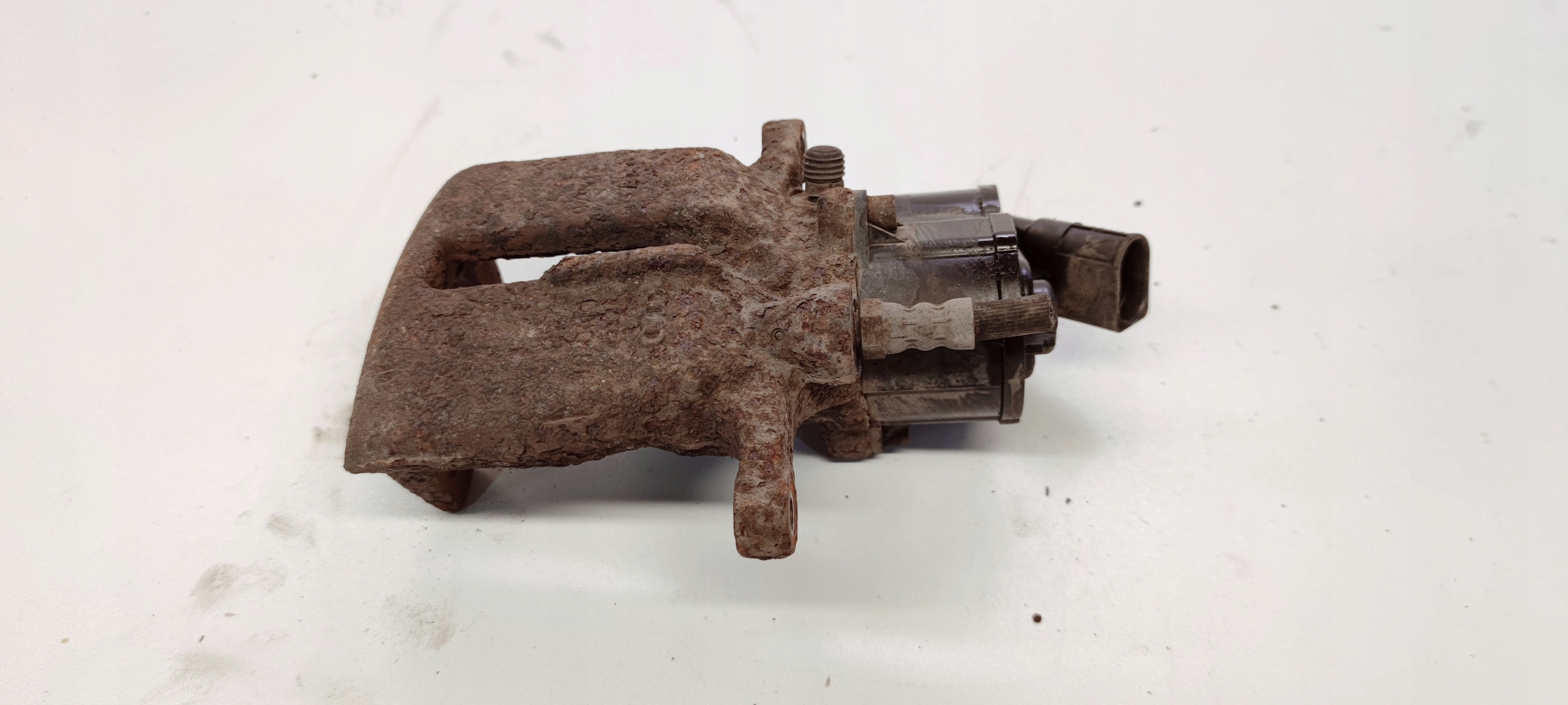 caliper brake left rear part AUDI A6 C6 330MM
