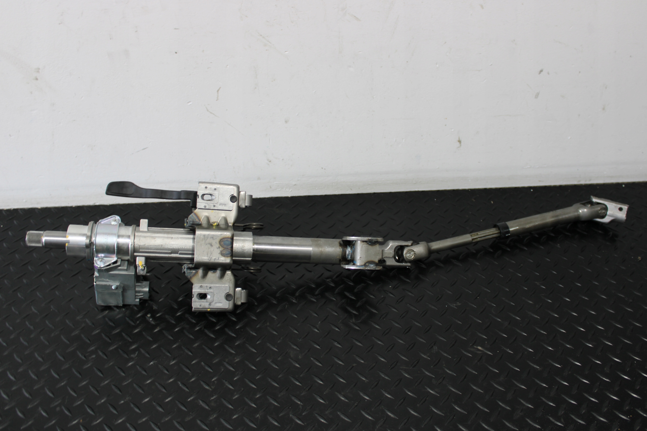 steering wheel rod part blocking HYUNDAI TUCSON 3 III LIFT
