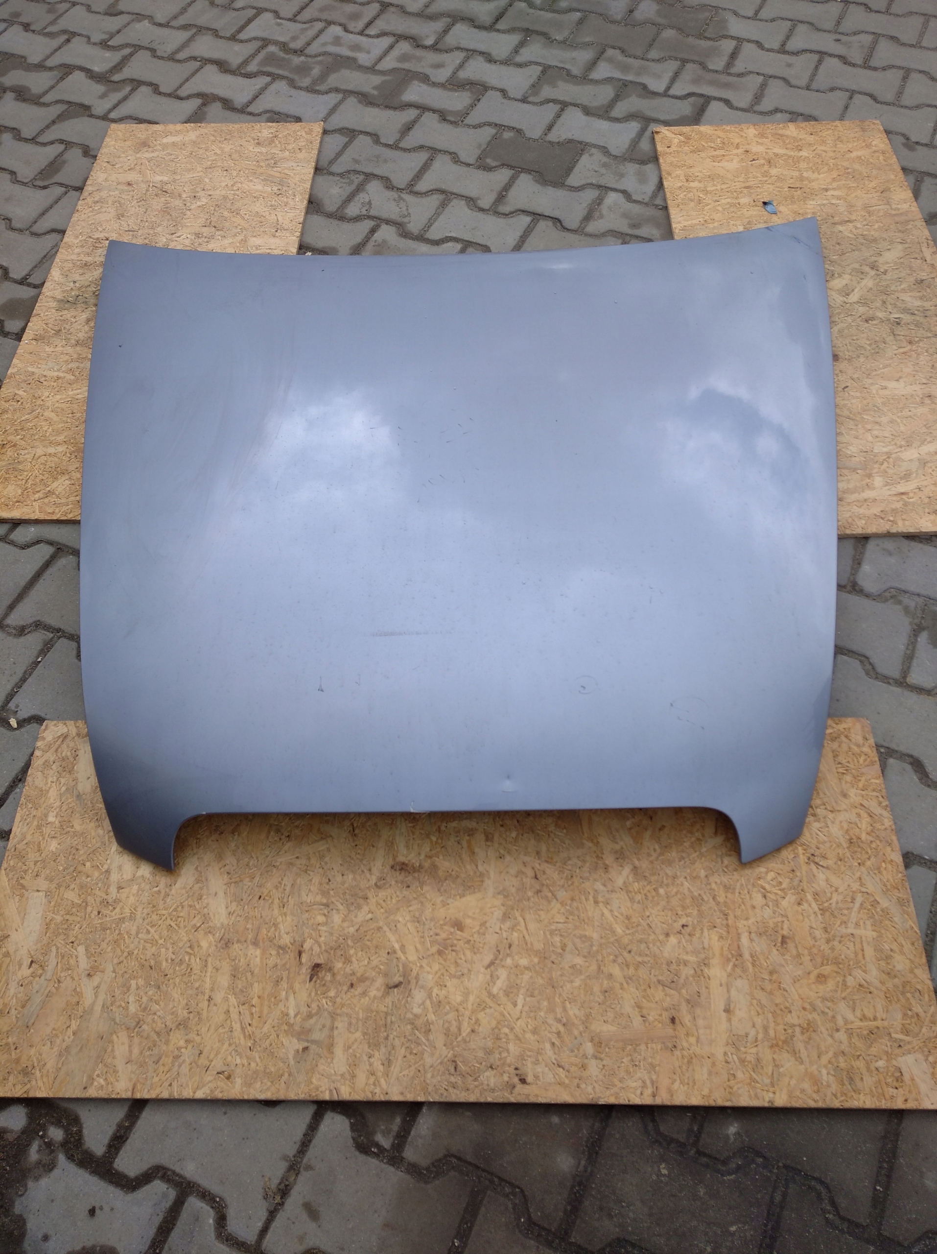 Капот крышка двигателя Audi A6 C6