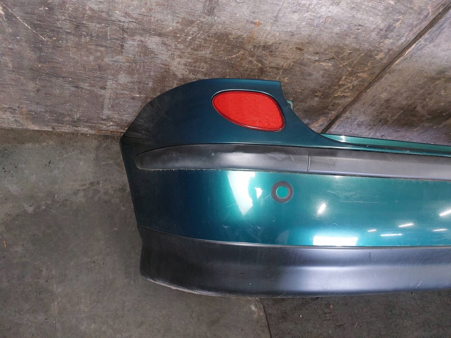 paraurti posteriore NISSAN ALMERA TINO DV8