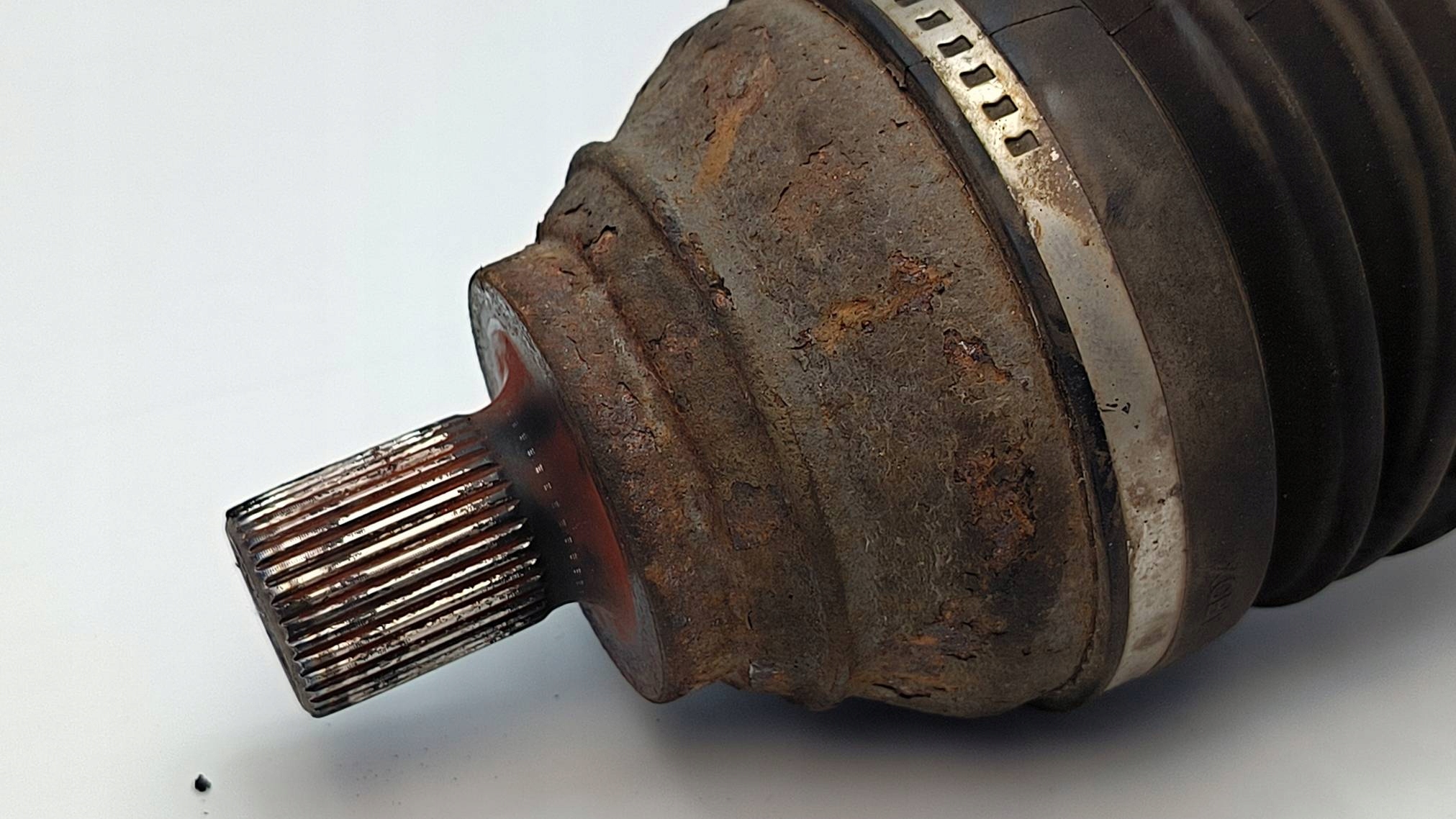 semi-axis right front 2.0 TDI VOLKSWAGEN PASSAT B6