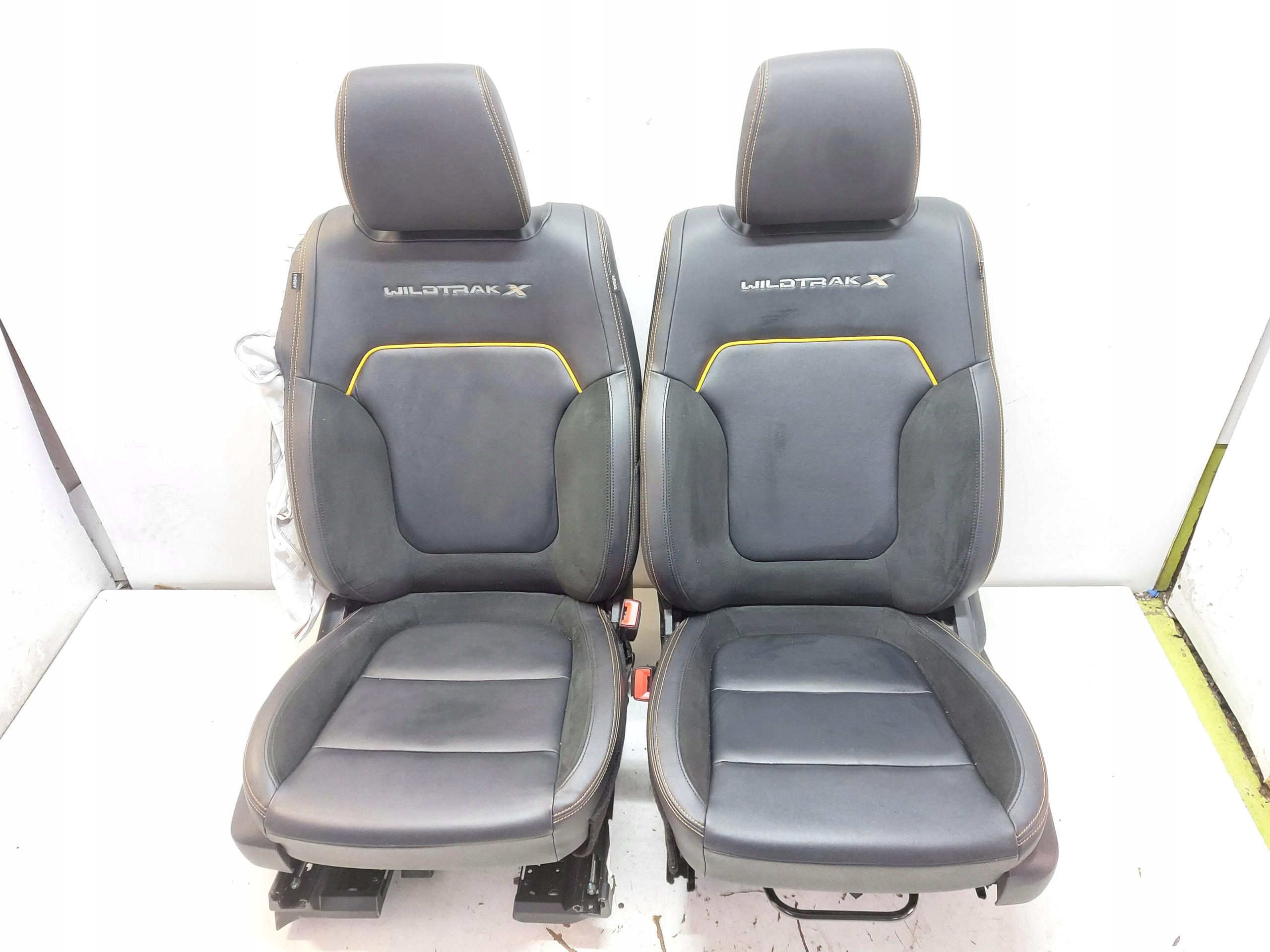 Ford Ranger X 6 VI 2024r Siège komplet