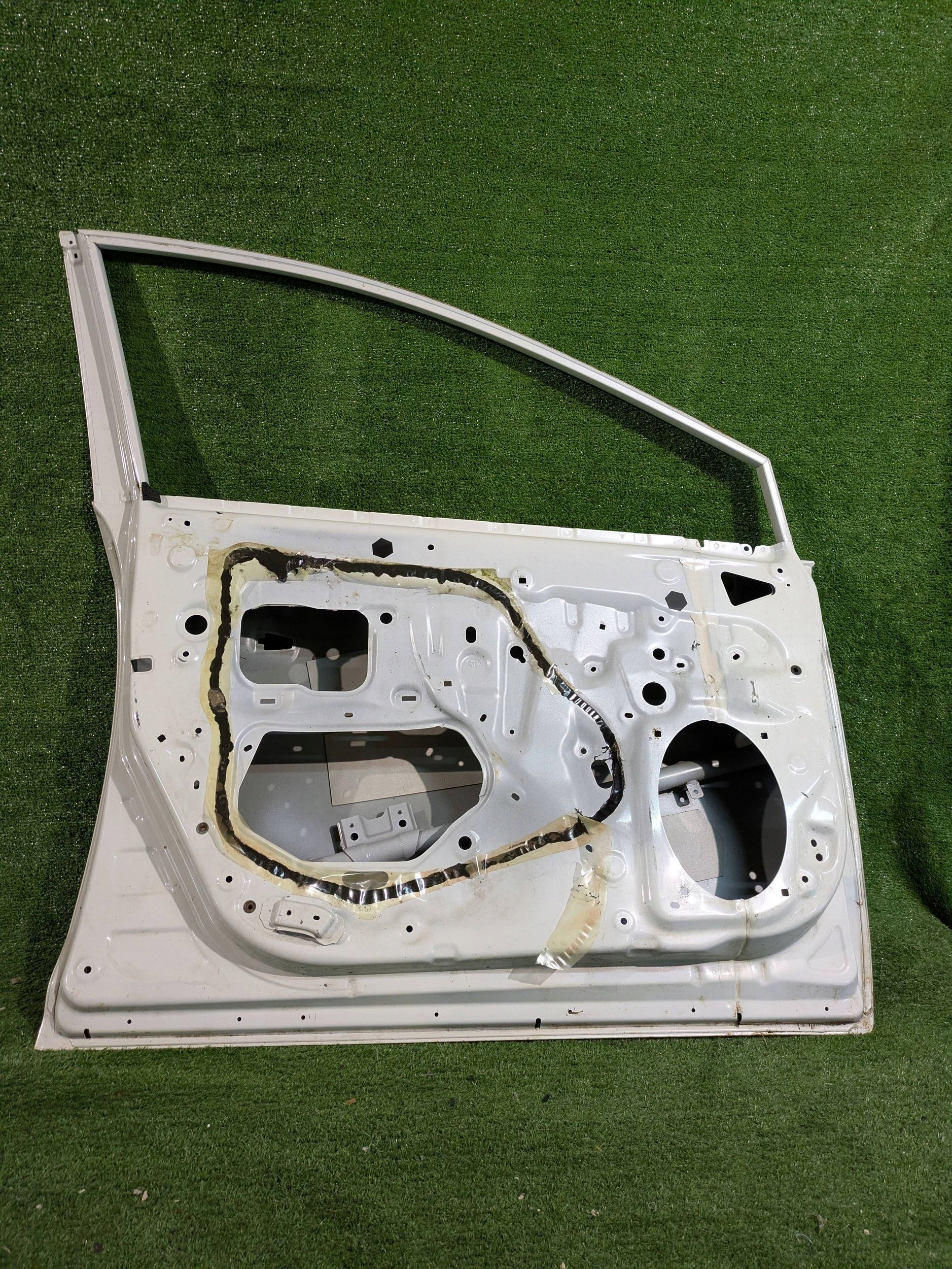 door front left left front TOYOTA AVENSIS T27 T29 08- NR.4459