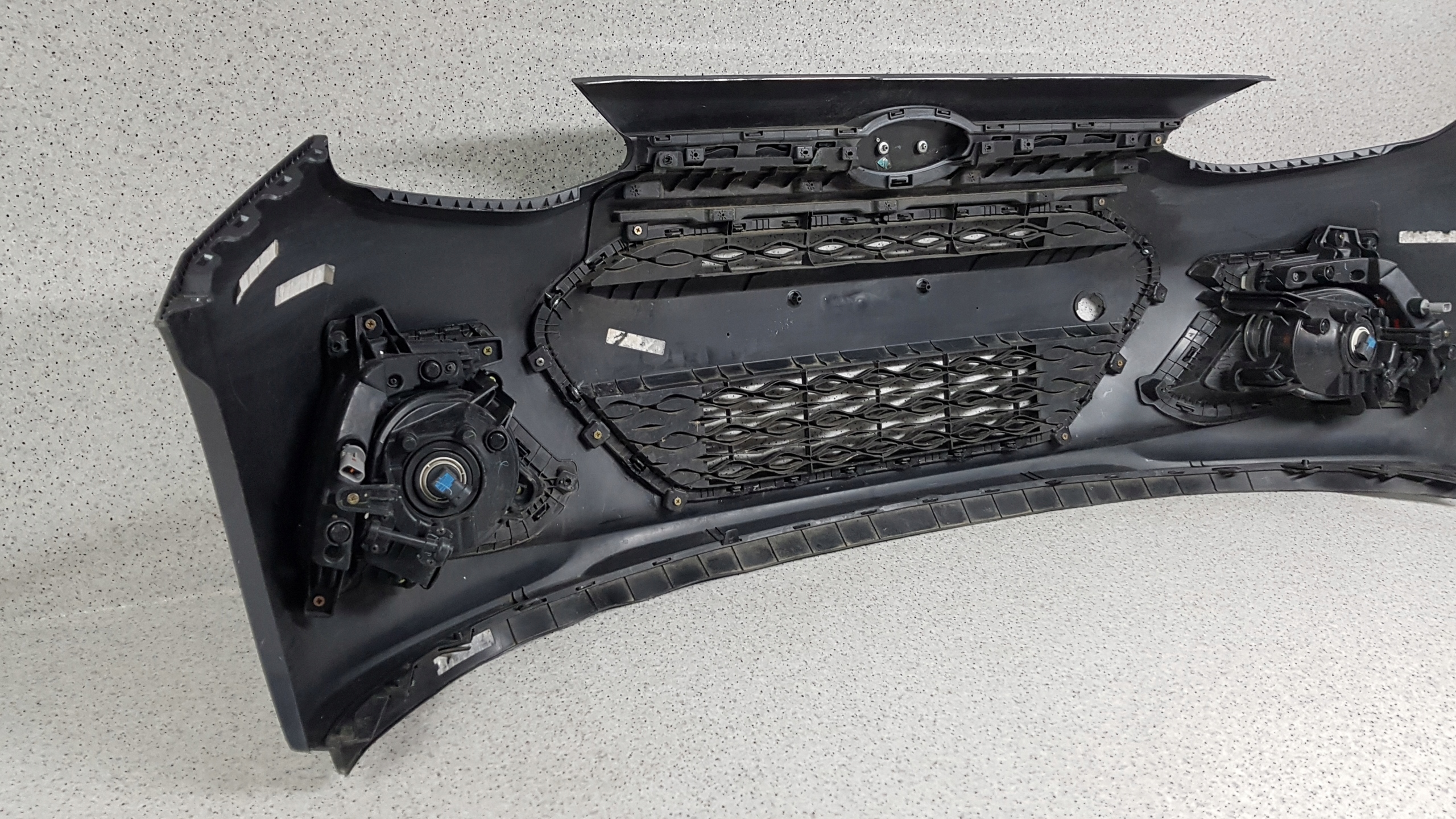 HYUNDAI I10 e 10 2013 - Paraurti Anteriore 8887