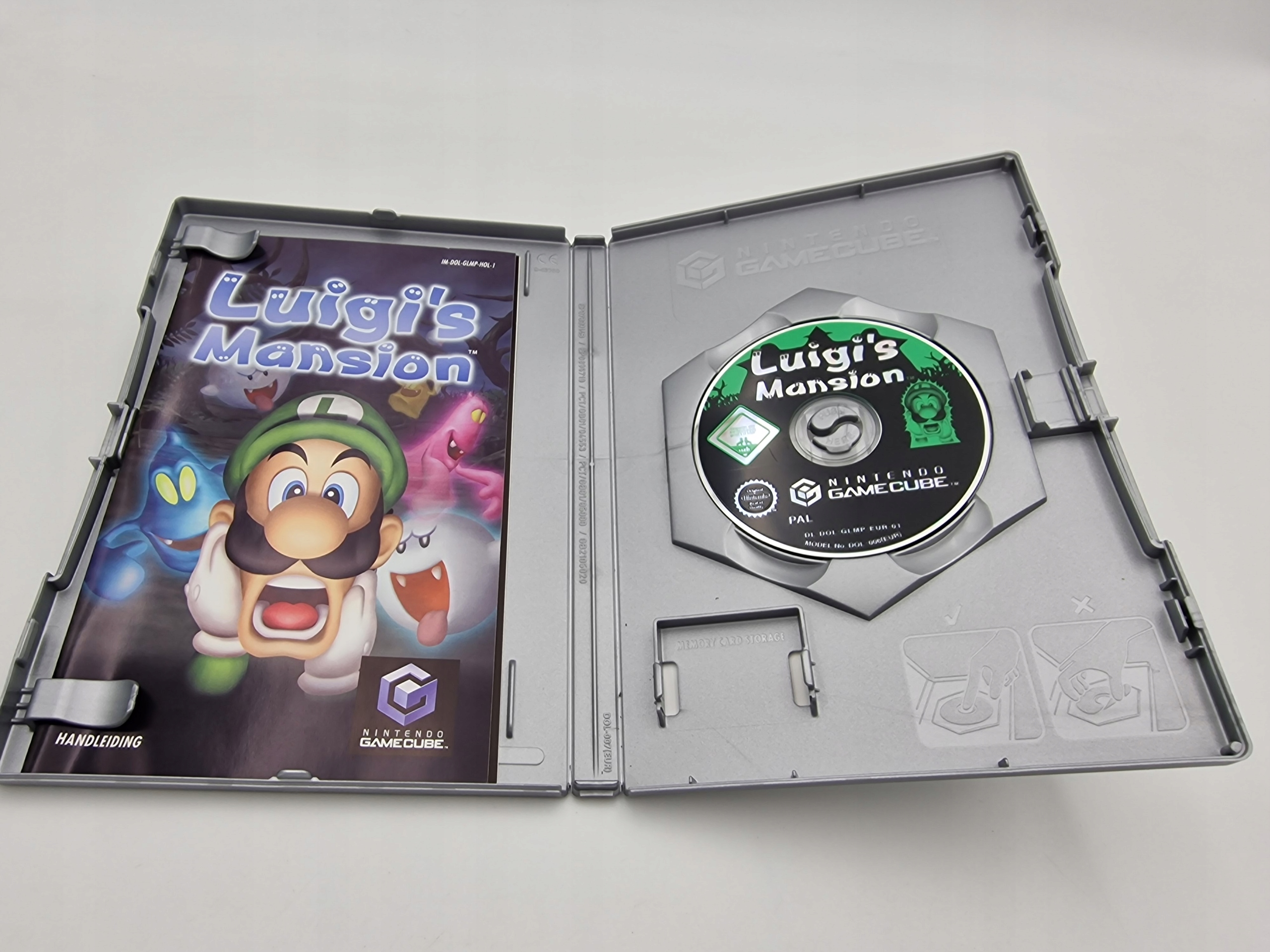 NINTENDO GAMECUBE LUIGI'S MANSION Producent Nintendo