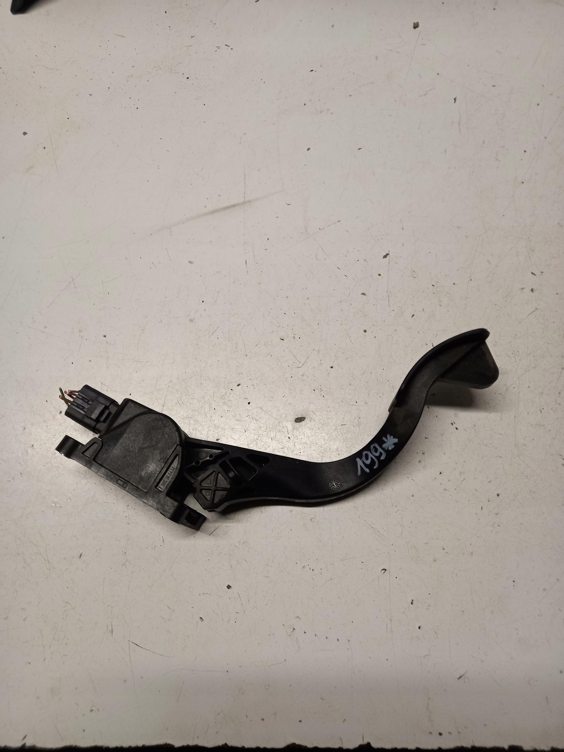 9684834480 - ПОТЕНЦИОМЕТР ПЕДАЛЬ ГАЗА CITROEN BERLINGO III