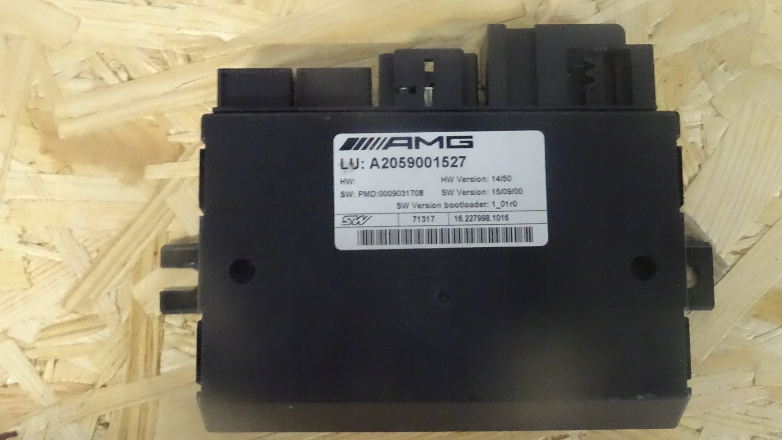 module springing of the engine C63S W205 C63 AMG NR M370