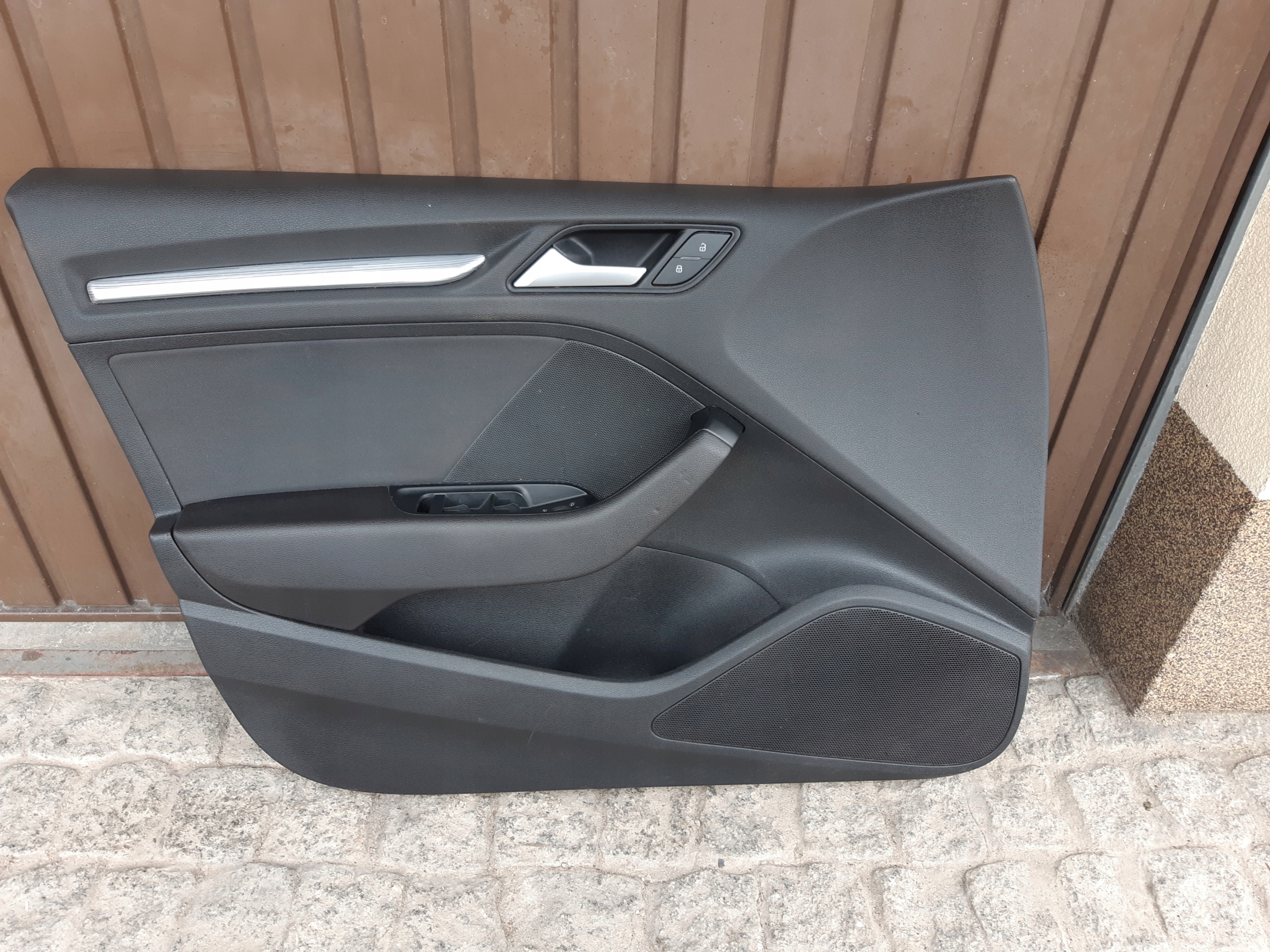 Audi A3 8V SPORTBACK, дверные карты, обивка