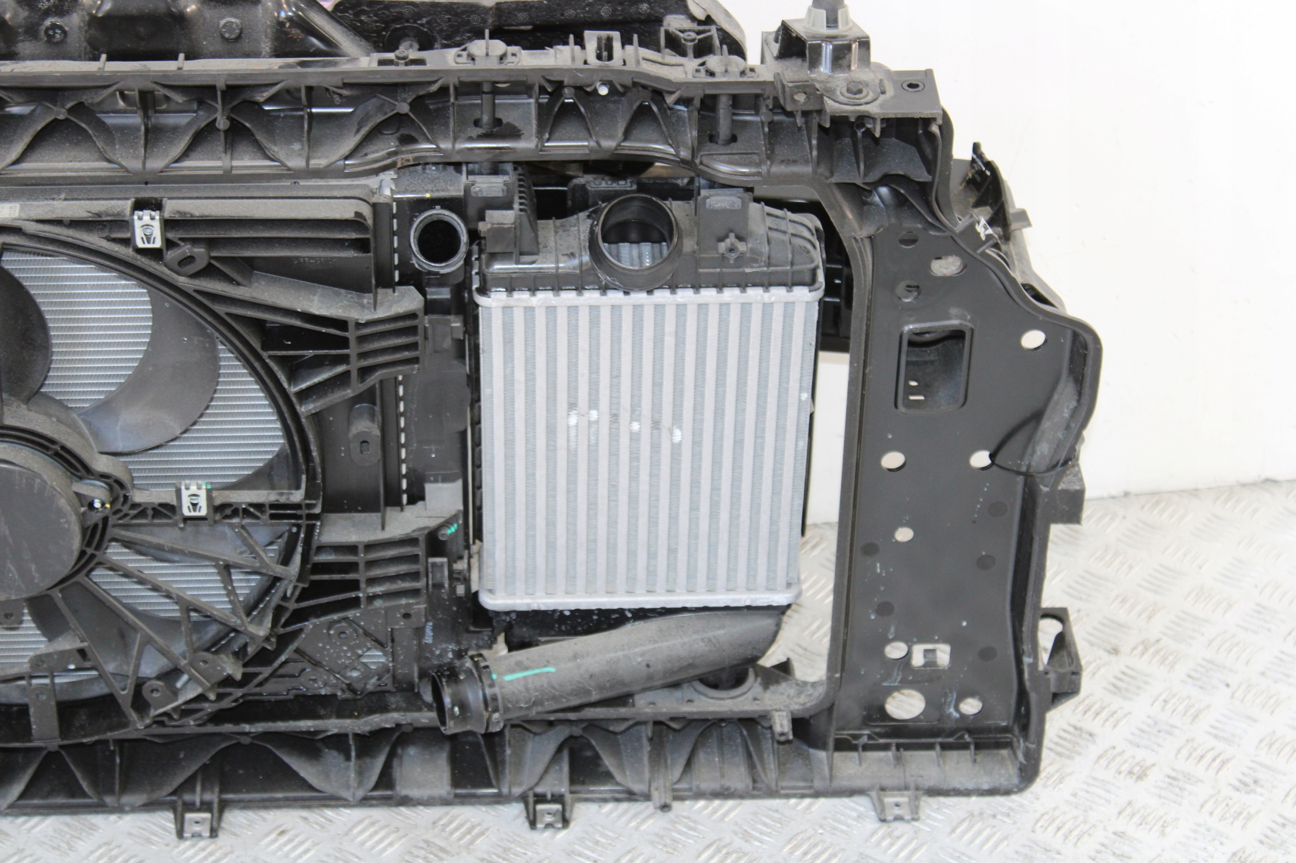 support panel for radiators radiator ARKANA