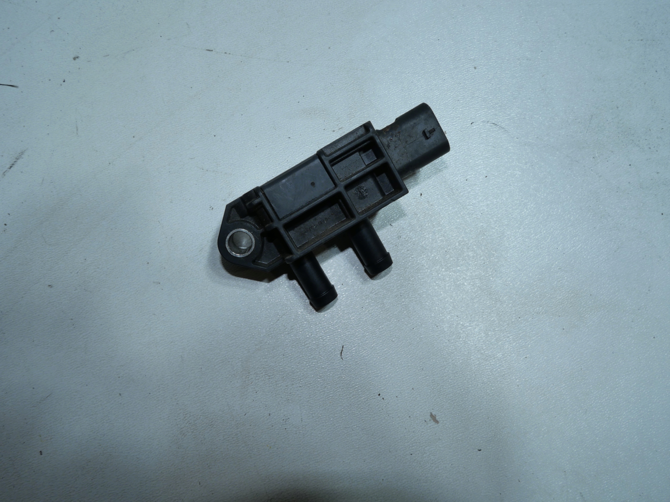 exhaust gas sensor DPF VW SKODA SEAT AUDI 04L906051F