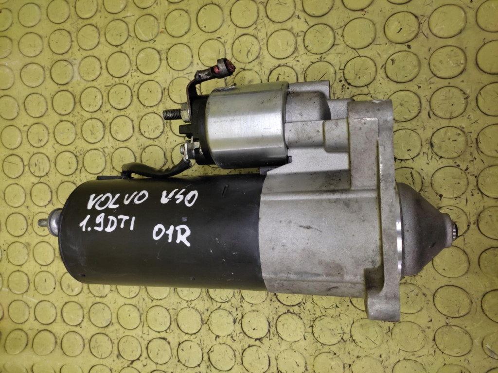 VOLVO V40 1.9 DTI starter S0393