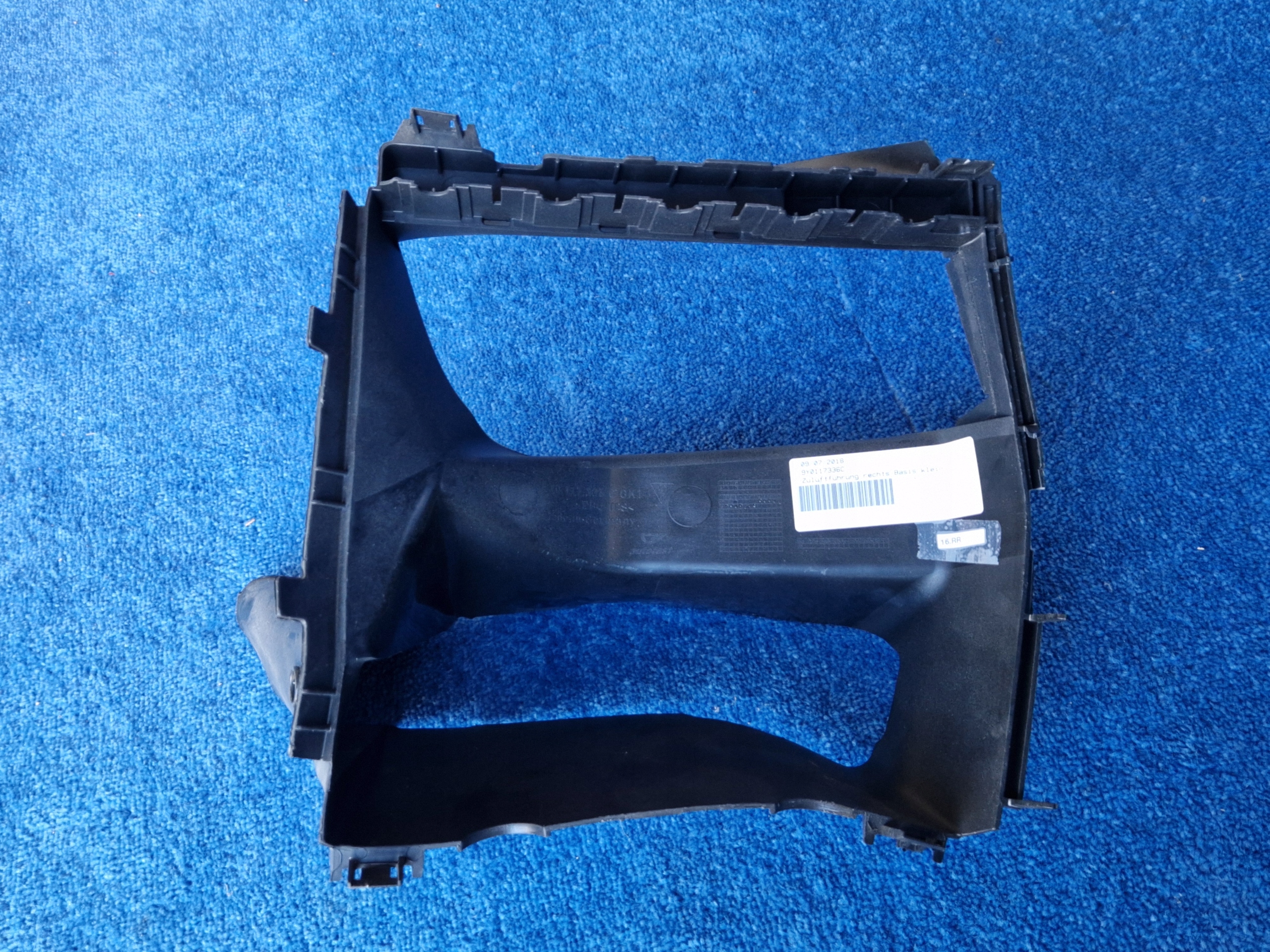 PORSCHE CAYENNE III 2018- lenkrad einlass luft rechts 9Y0117336C