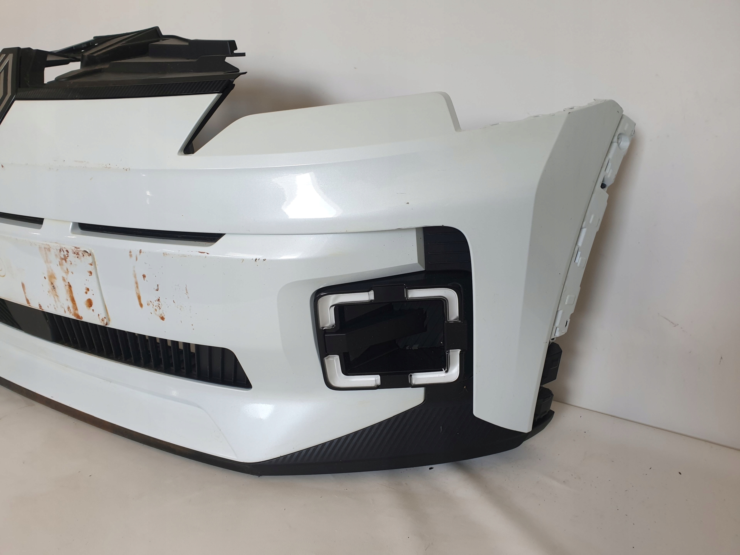 RENAULT 5 V E-TECH 24-> bumper front front RADAR LED cover 62010M626R