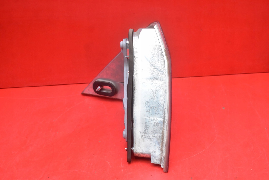 light right rear part rear MERCEDES C-class W203 sedan 00-04