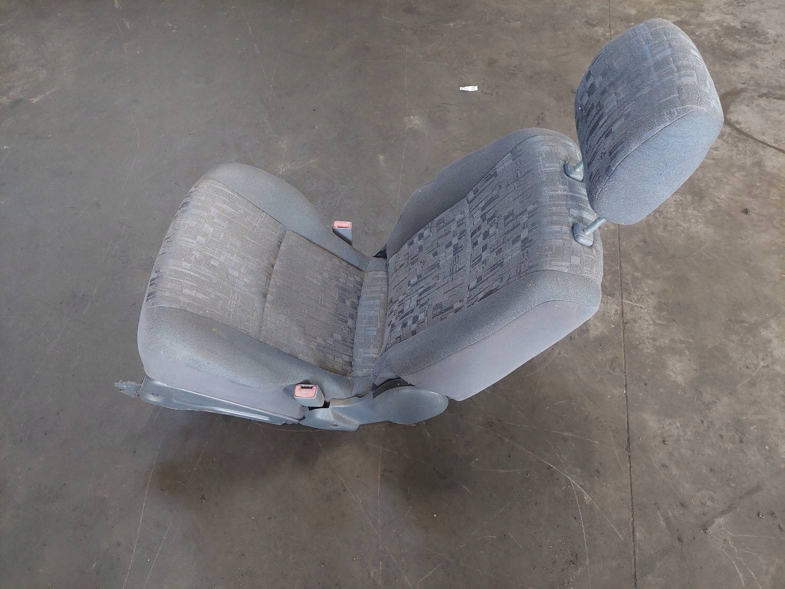 Sitz DRUGI RZAD TOYOTA PREVIA II