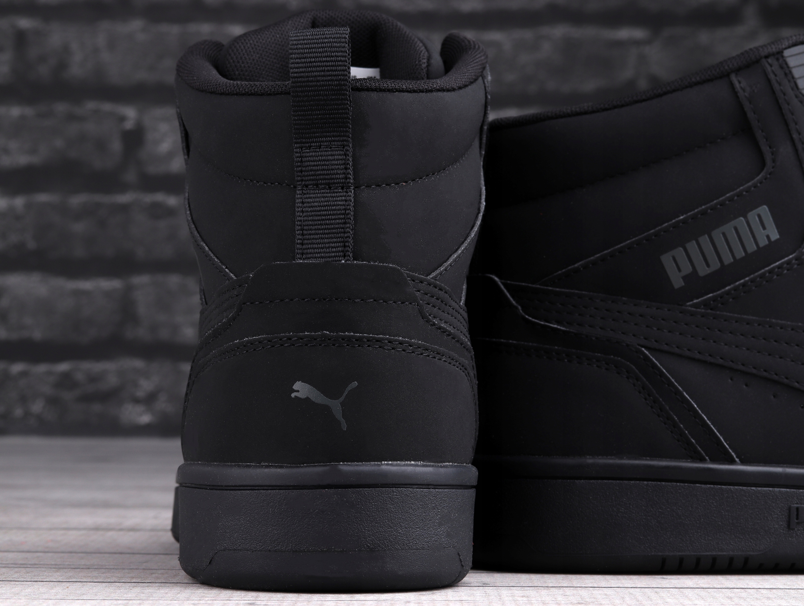 Buty męskie Puma REBOUND v6 BUCK 393580 01 Model MID JESIEŃ/ZIMA