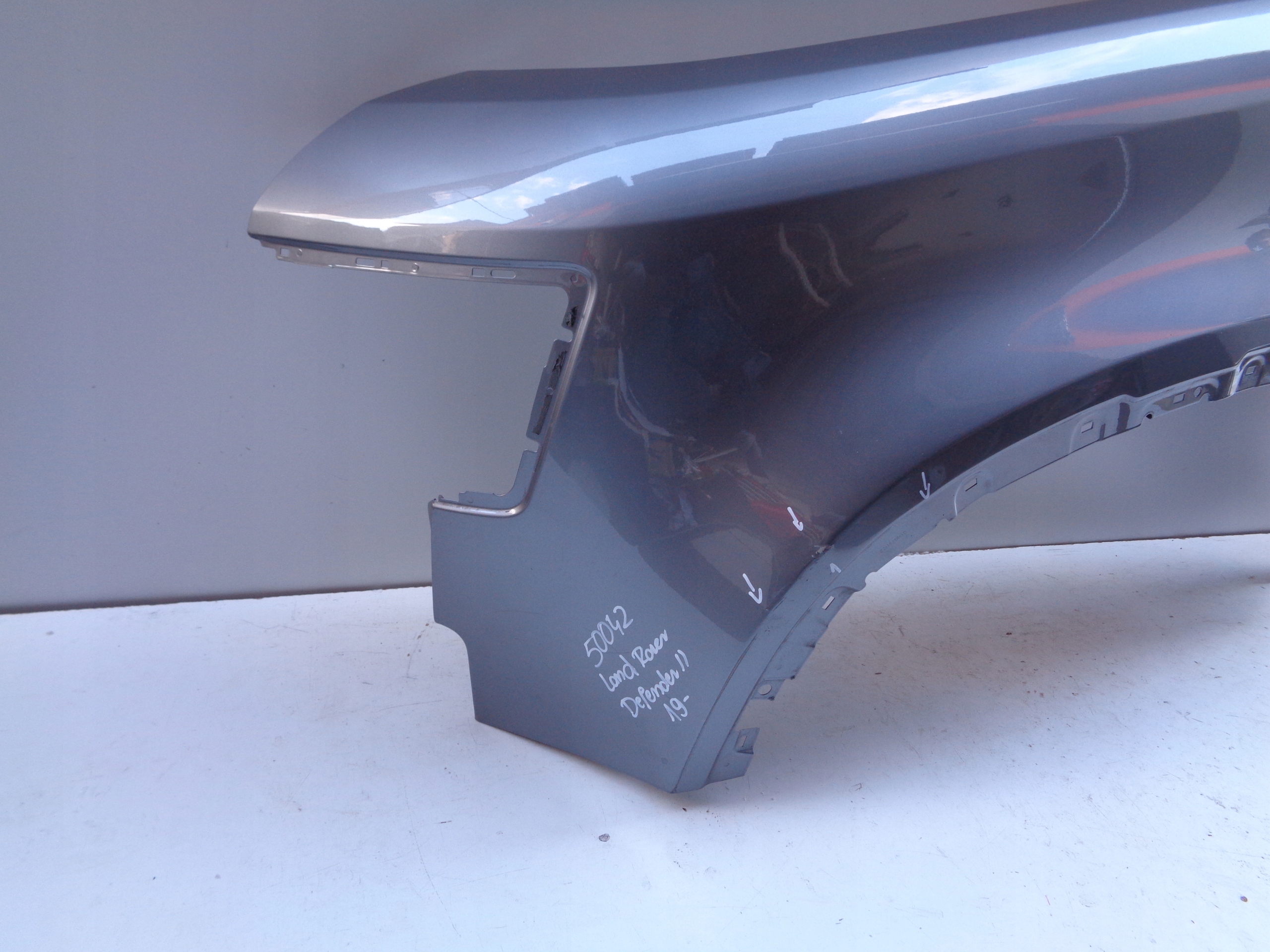 fender left front LAND ROVER DEFENDER II 19- NR 50042
