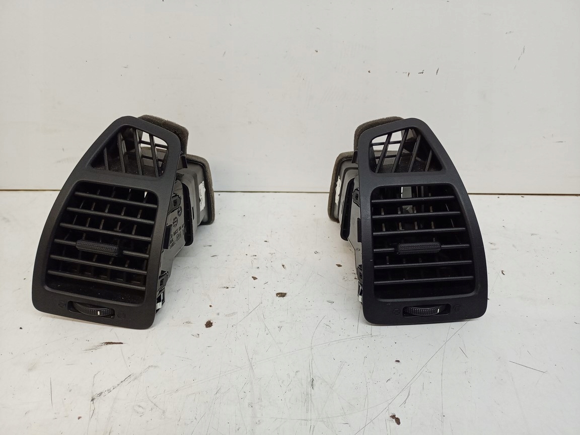 KIA VENGA grid air conditioning devices left 2009