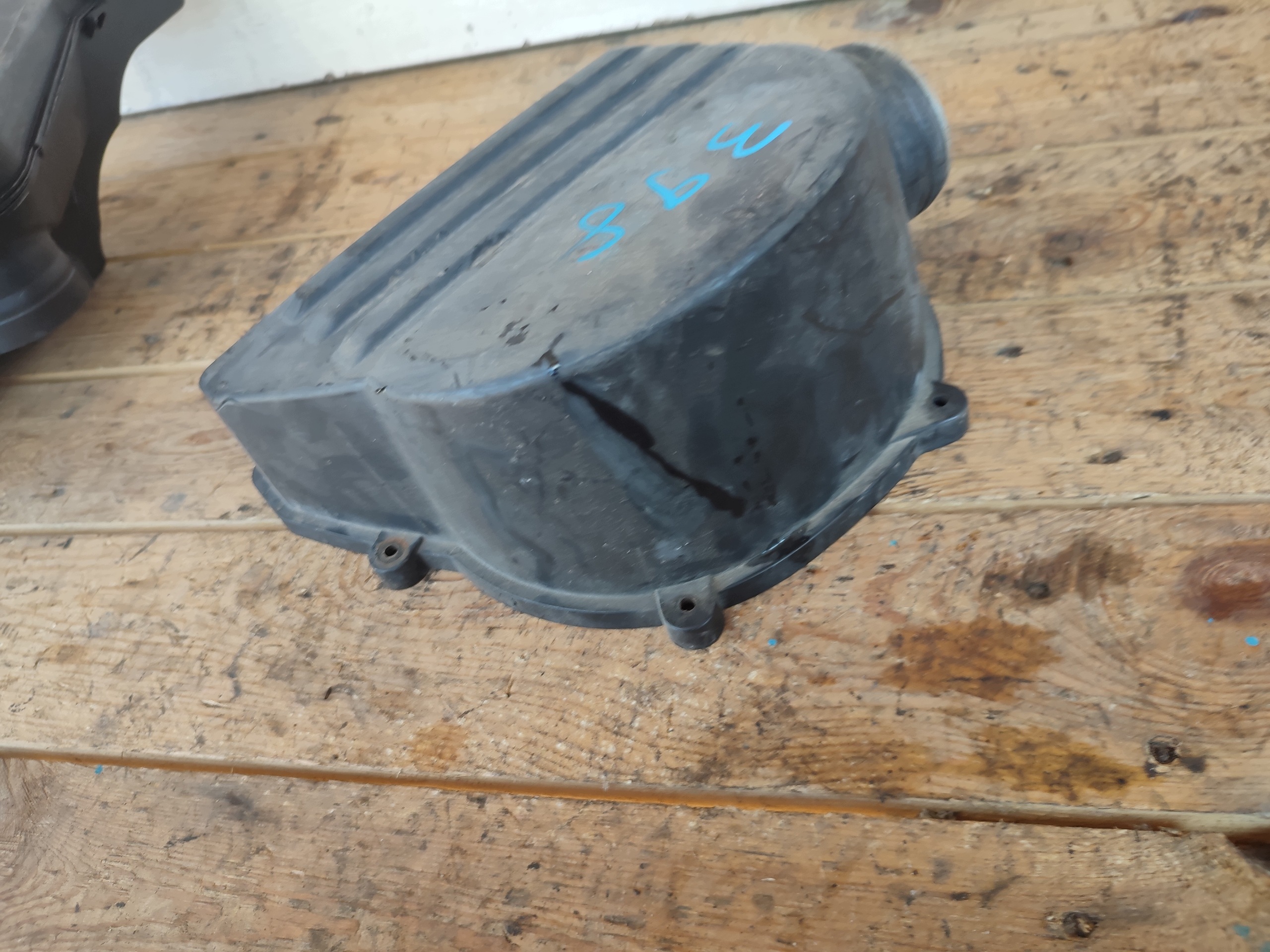 oberteil obudowy filter luft Volkswagen, Audi, Seat, Skoda