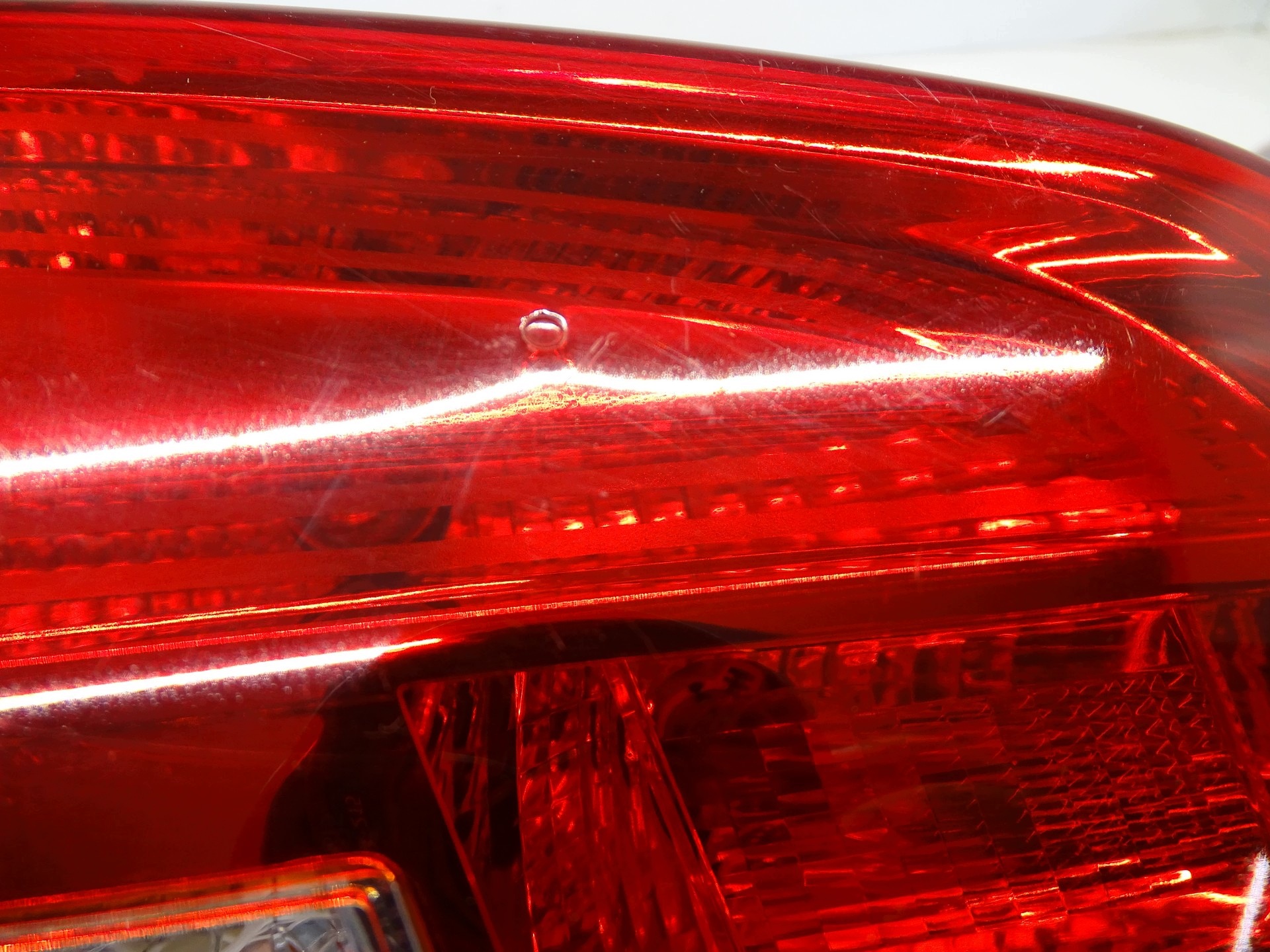 light left rear part to the bonnet KIA CEED II