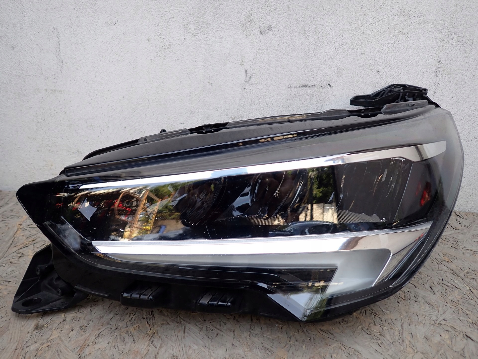 light left REFLEKTOR left FULL LED OPEL CORSA F 68 2019-2023R 39162653