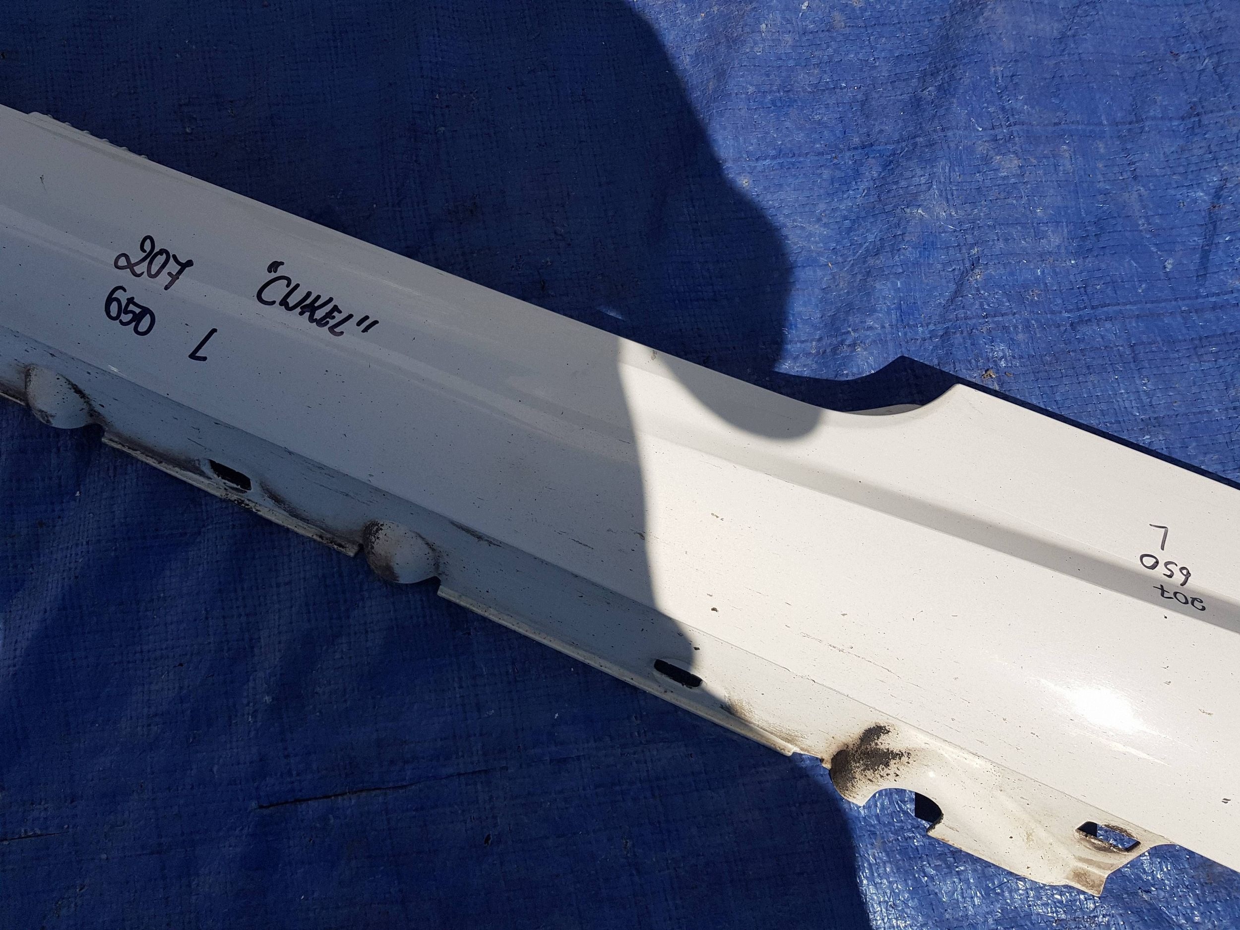 moulding threshold left MERCEDES W207 C207 AMG C650 650