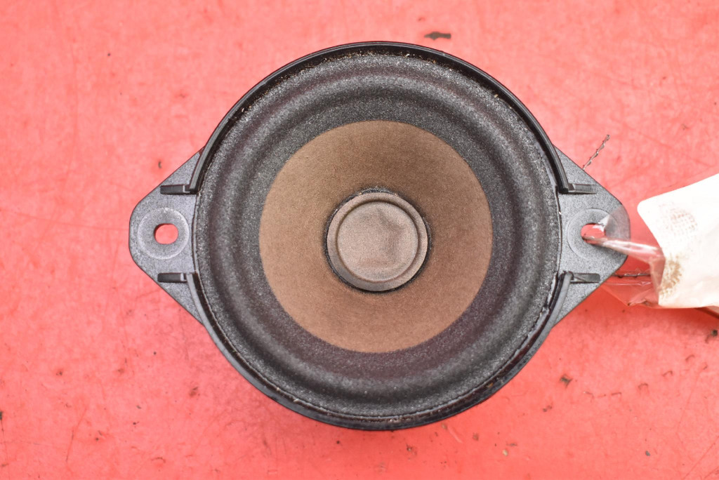 speaker 1004833-01-A TESLA MODEL S 12-20