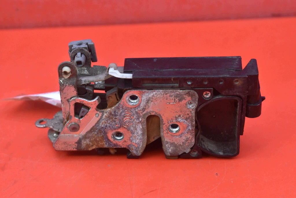 lock door left front front EU CHEVROLET AVEO T250 5D HB 06-12