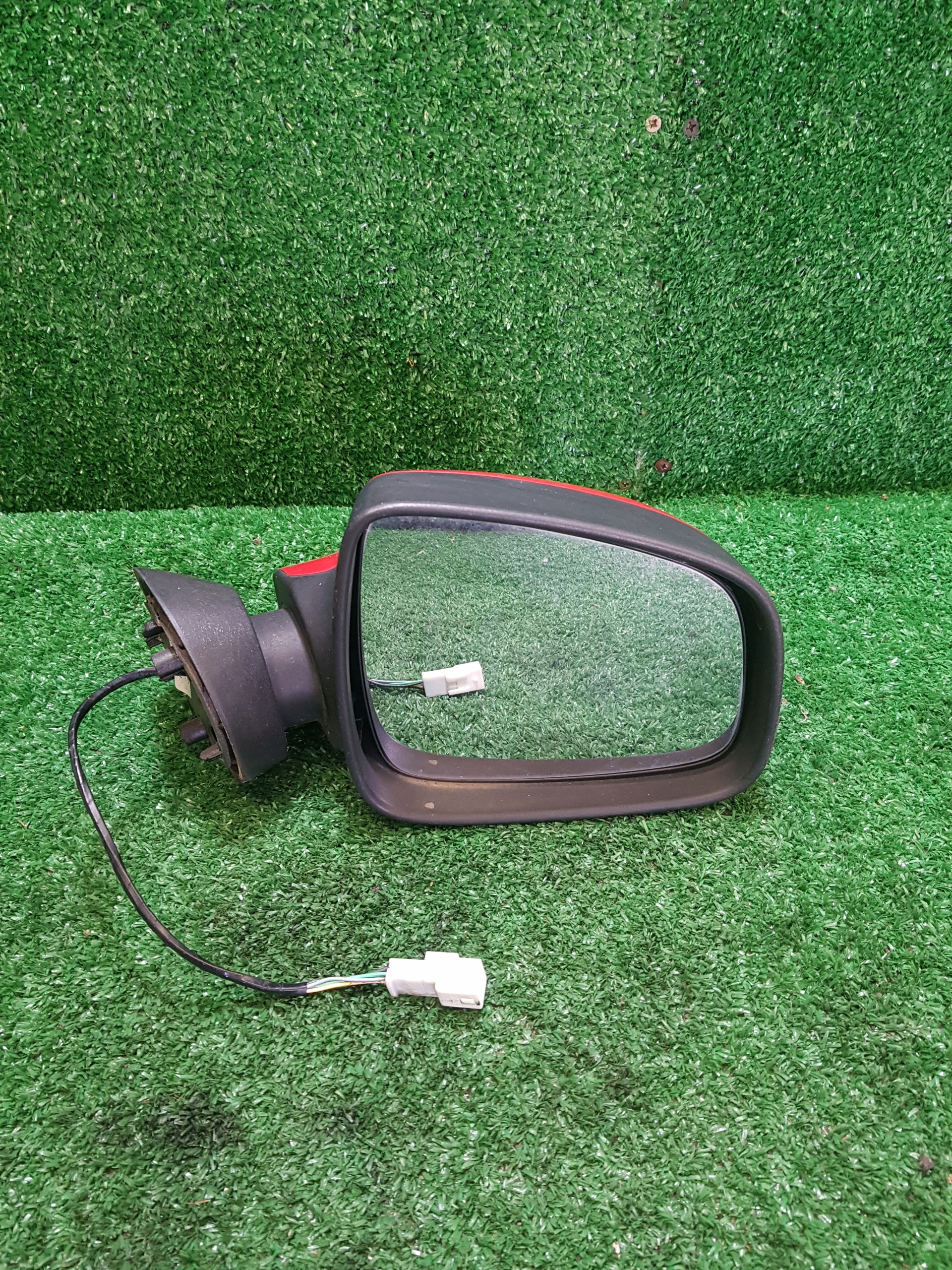 mirror right electrics DACIA SANDERO 8200497513