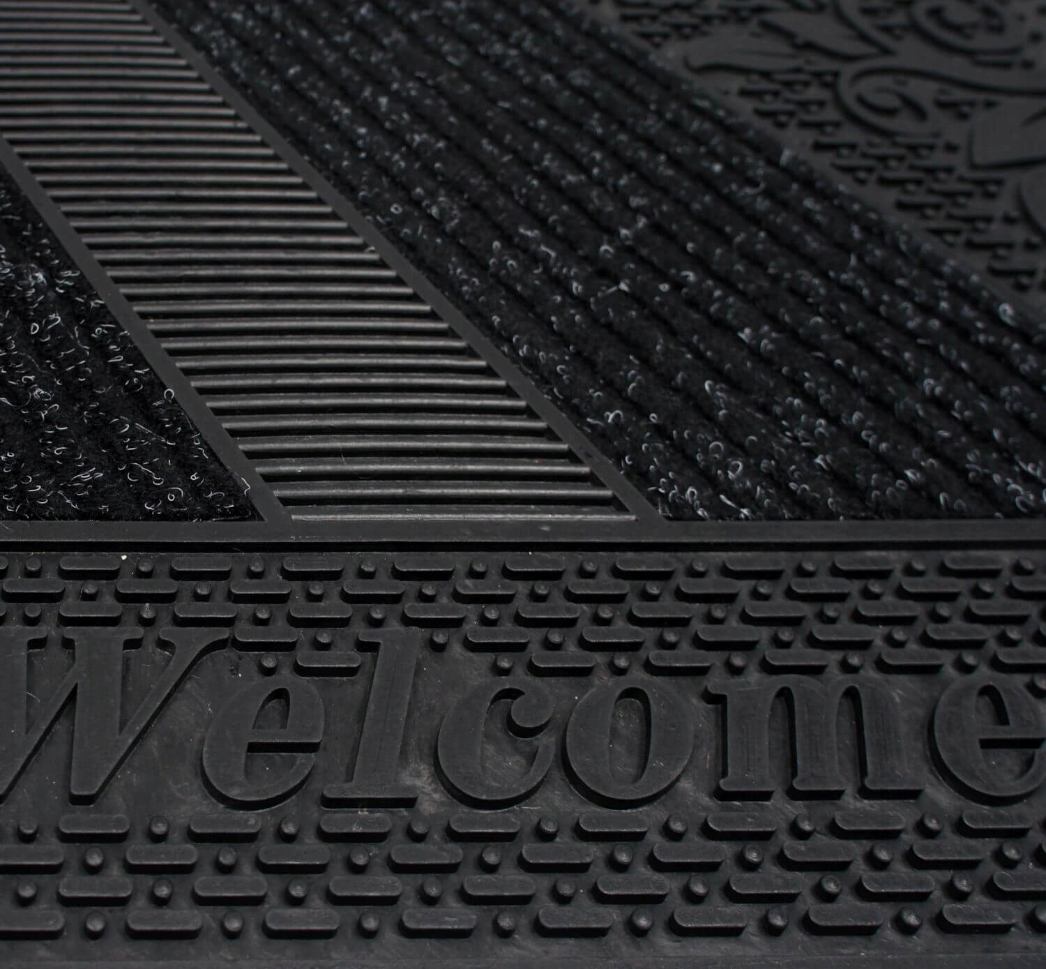 WYCIERACZKA WEJŚCIOWA ZEWNĘTRZNA POD DRZWI 45x70 Szerokość produktu 45 cm