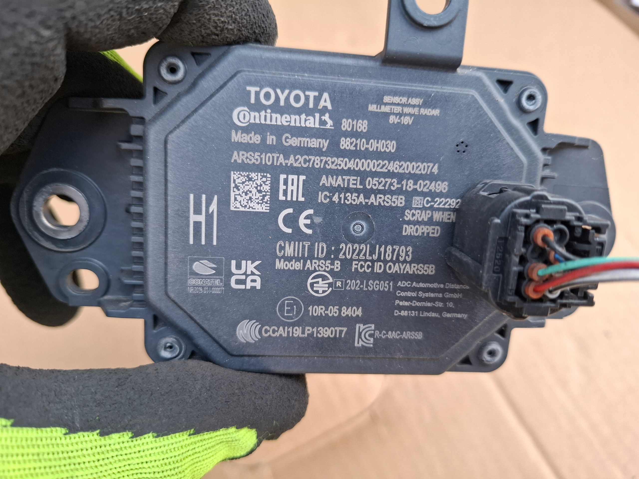 RADAR SENSOR DISTRONIC 88210-0H030 TOYOTA AYGO X 24R