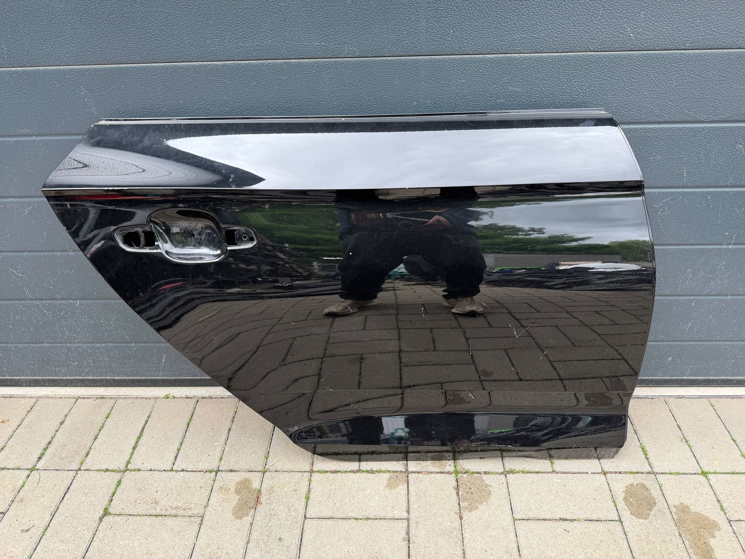 Audi A5 8W door rear part right rear. right