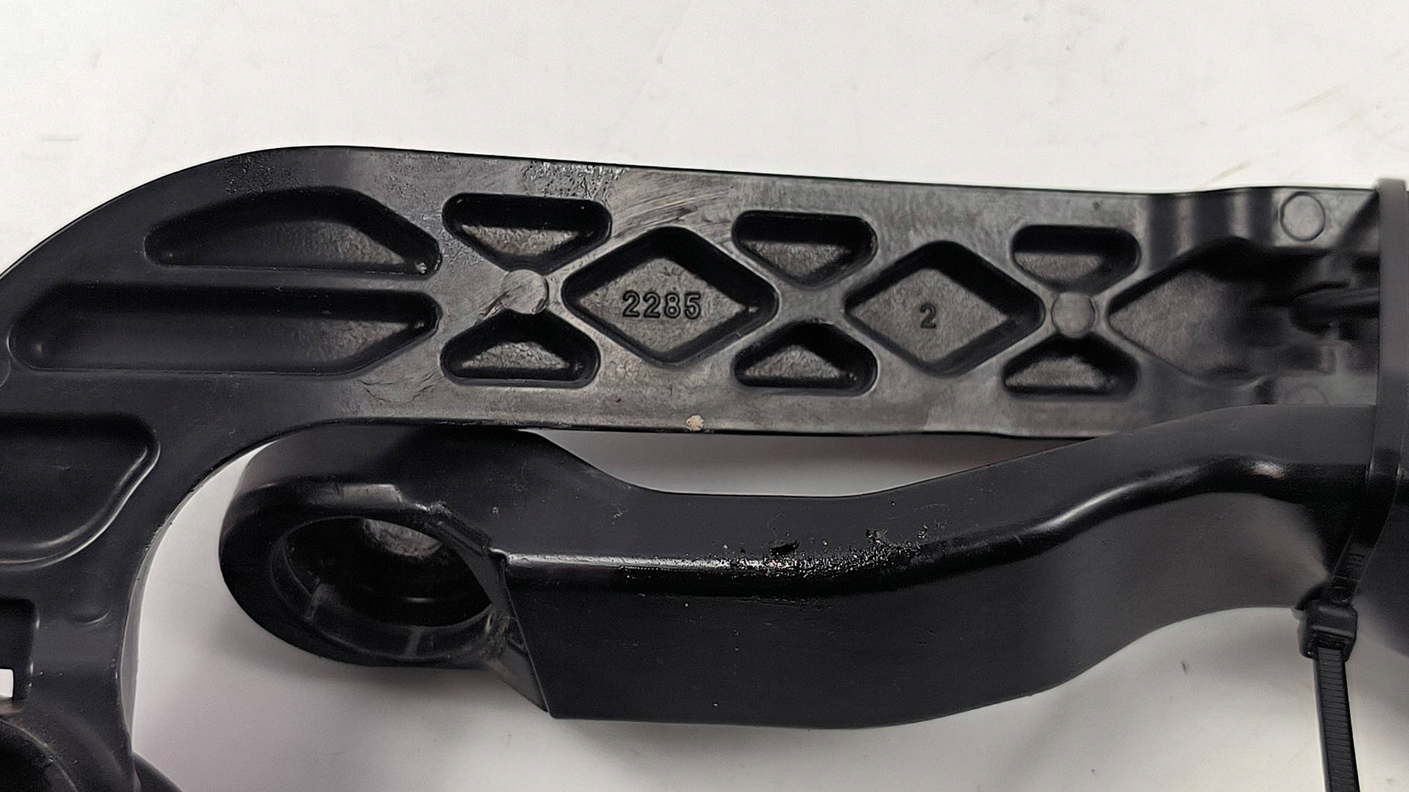 wiper arm front LAND ROVER RANGE ROVER SPORT L494