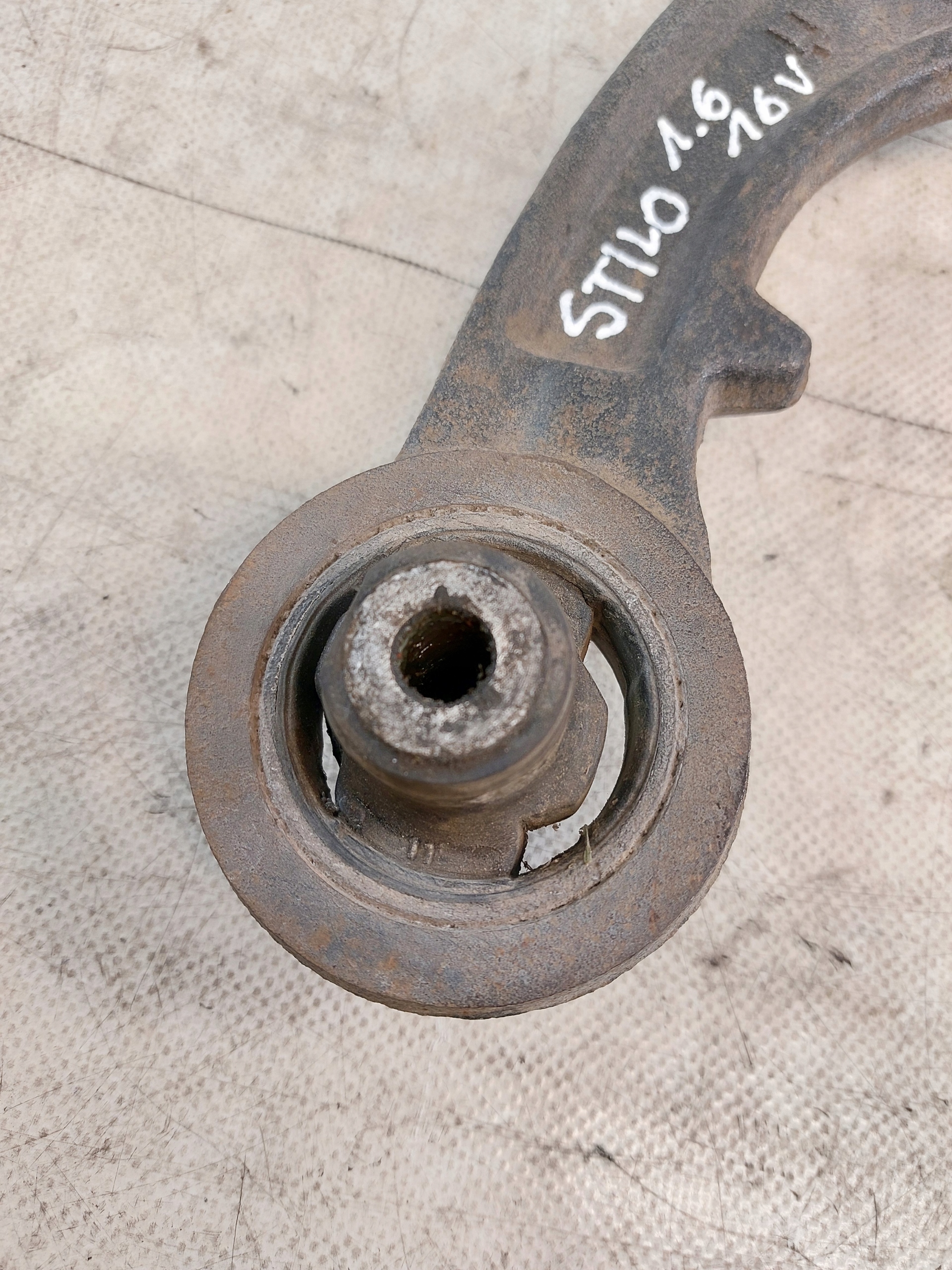 arm left front FIAT STILO