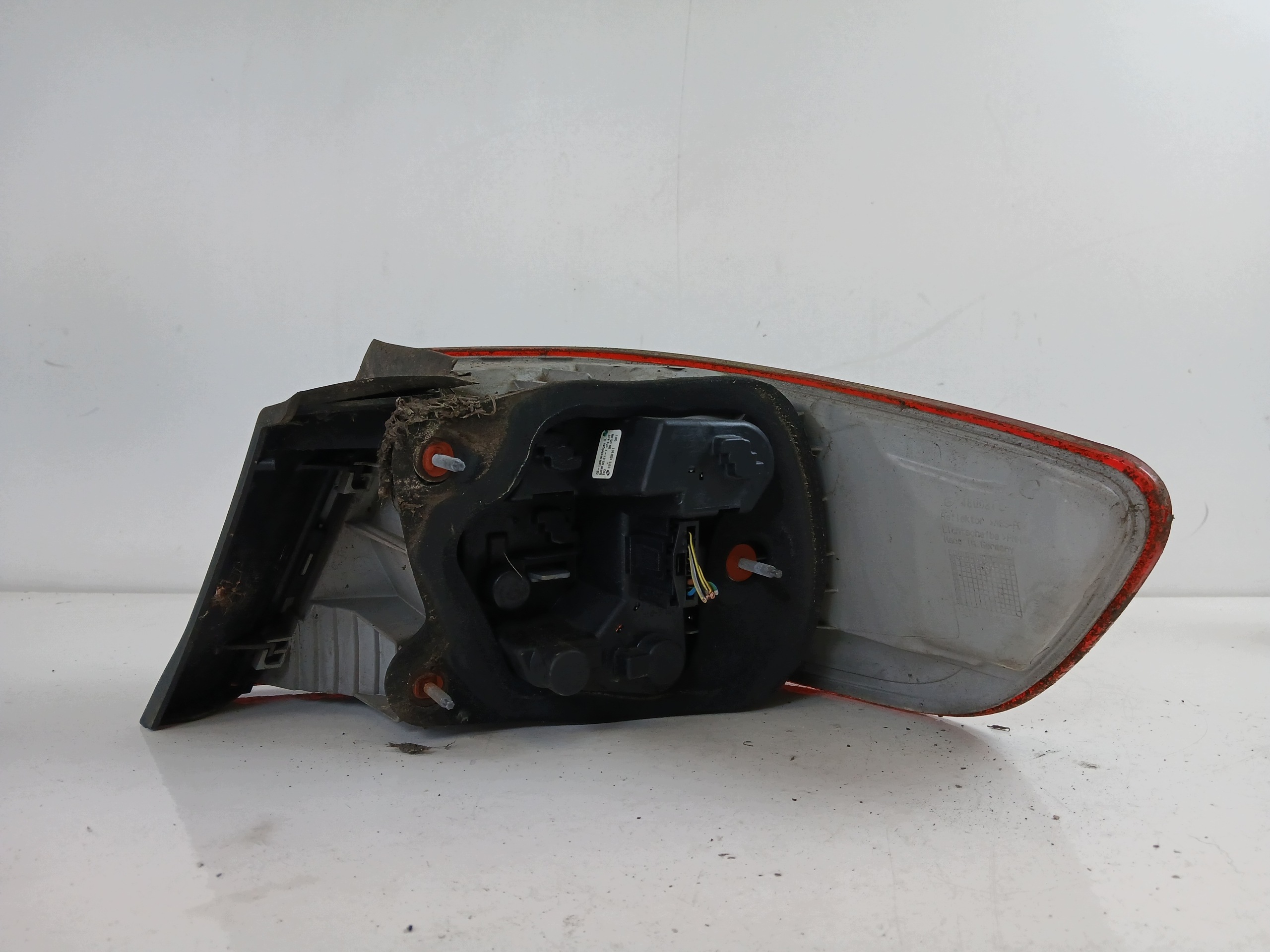 BMW E92 COUPE light left rear part W fender 7174403 UK PRZEDLIFT