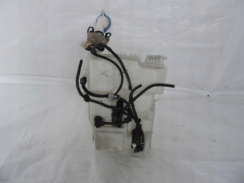 BV61-13K175-EC - БАЧОК ОМИВАЧА FORD FOCUS MK3