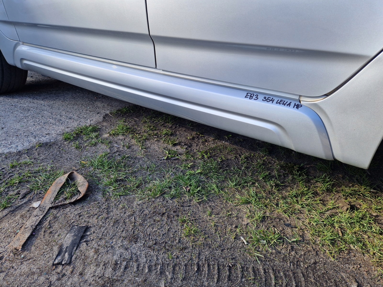 moulding threshold left BMW X3 E83 M PAKIET TITANSILBER