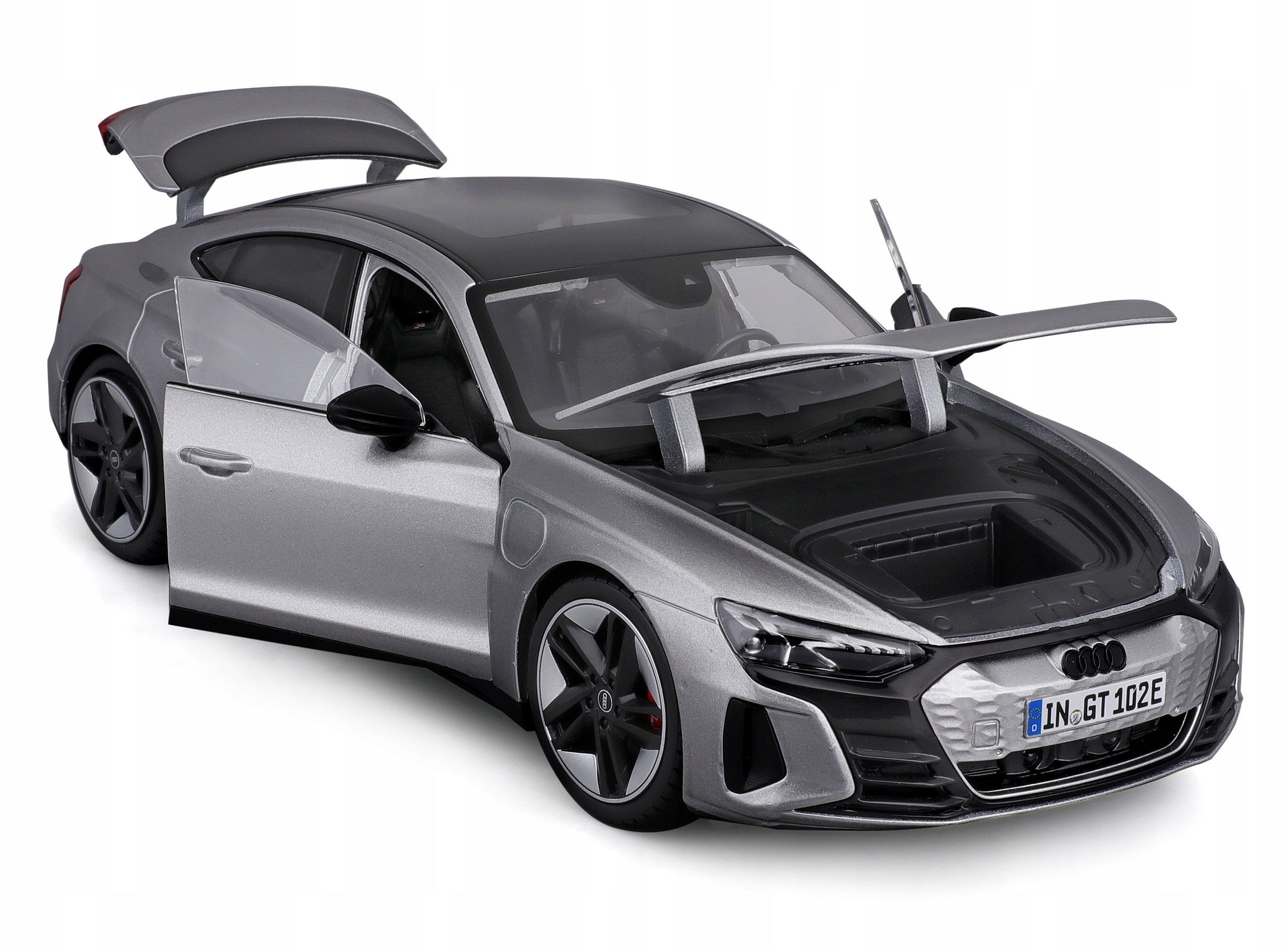 MODEL AUDI RS e-tron GT 2022 1:18 Bburago 18-11050 SREBRNY ELEKTRYK