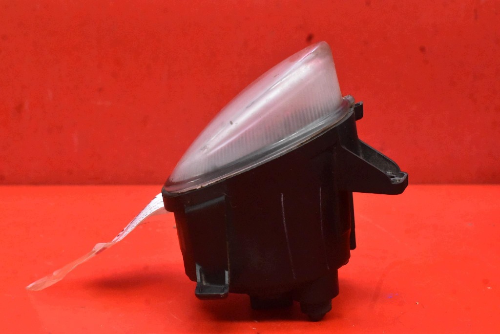 fog light left front front 8T0941699 VW PASSAT CC 08-12