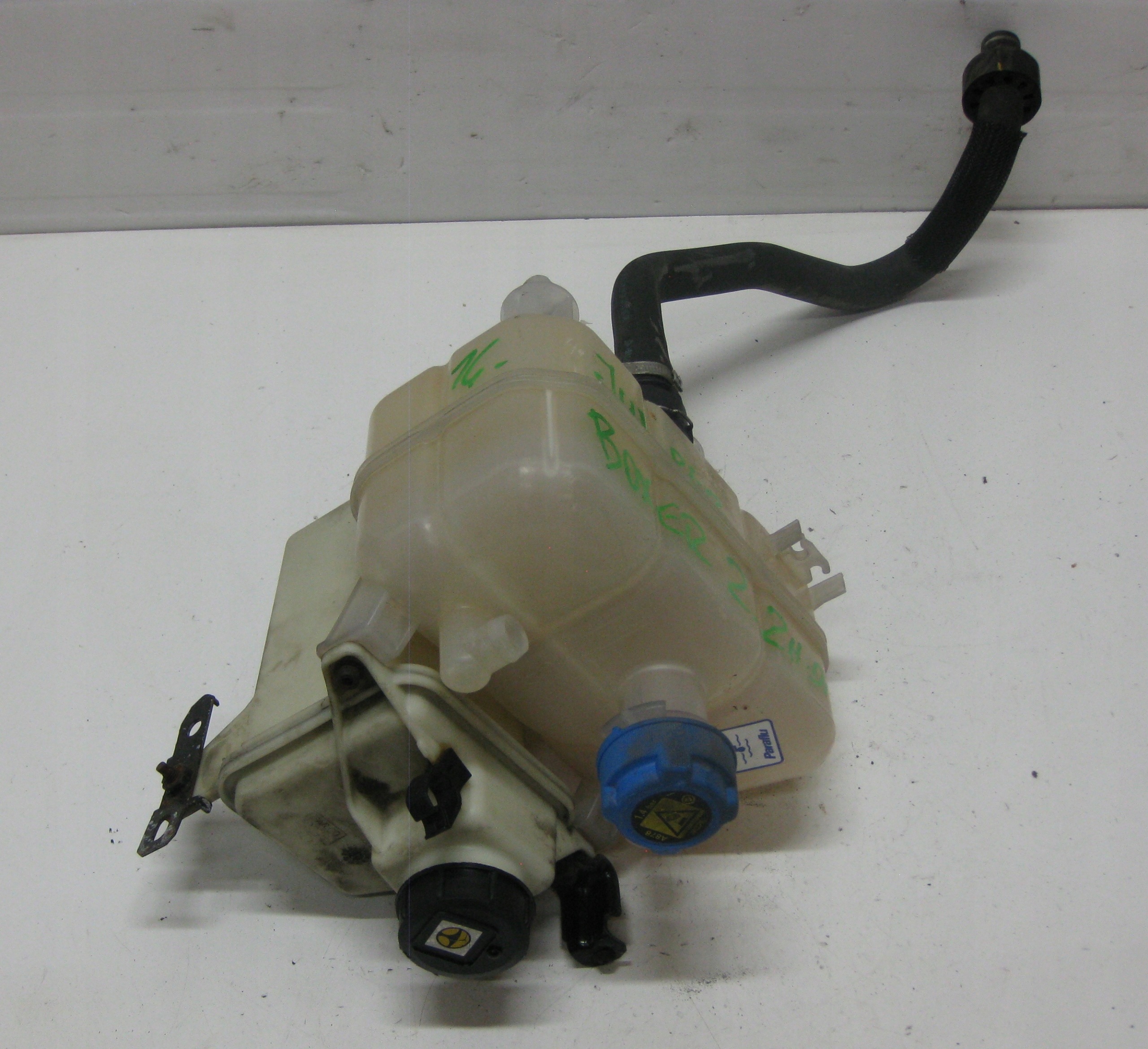 BOXER JUMPER DUCATO III LIFT Scheibenwaschbehälter D348