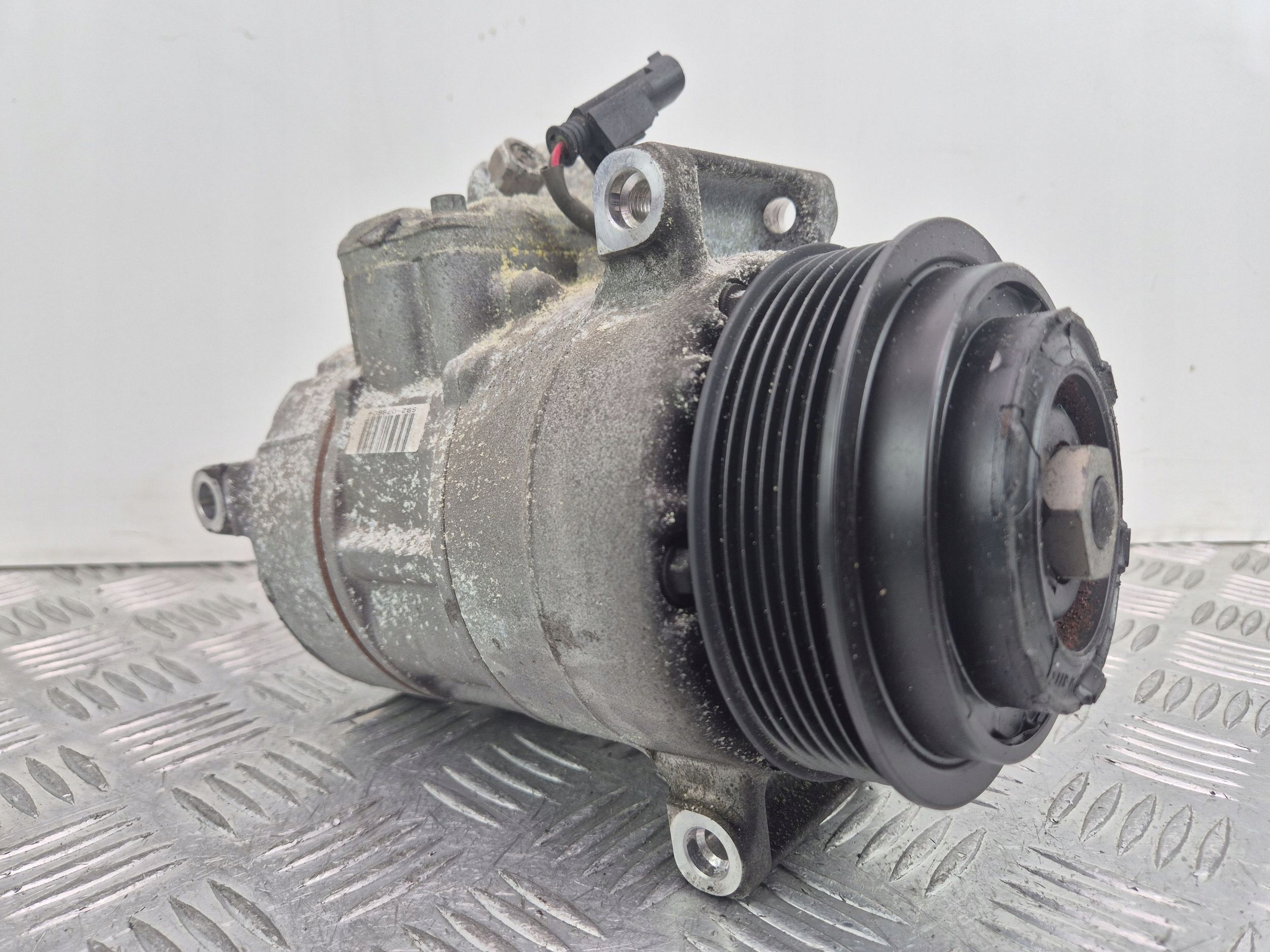 Mercedes C200 CGI W204 Klimakompressor klimaanlage A0032304811