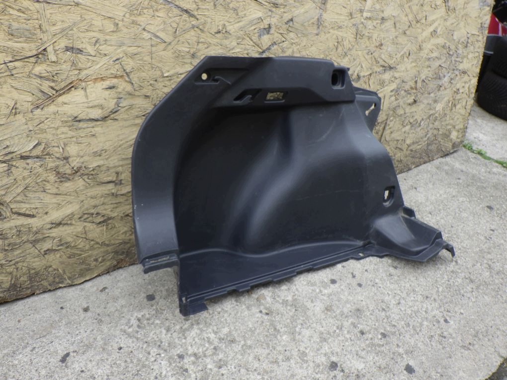 TOYOTA COROLLA CROSS 22- upholstery boot left